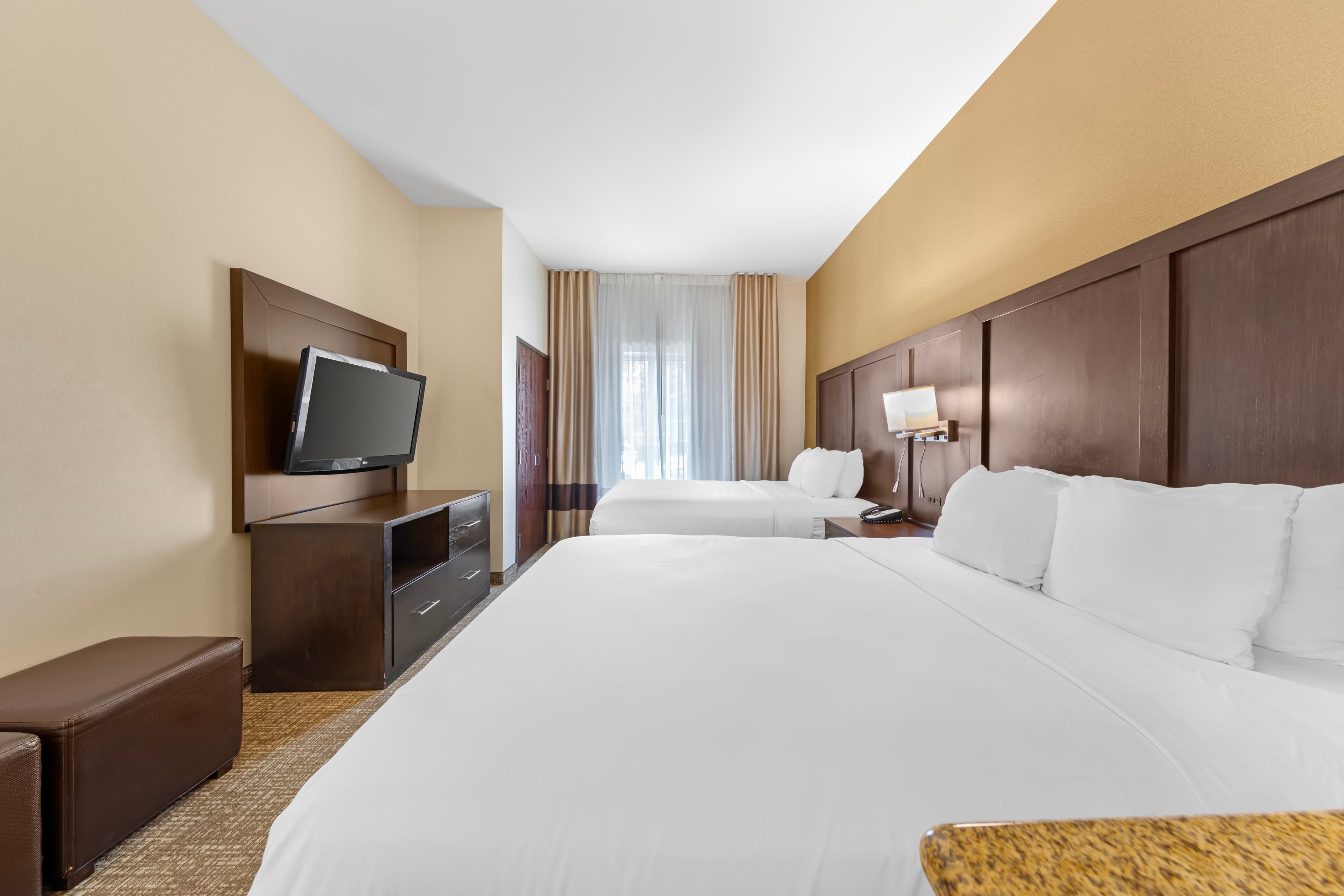 Comfort Suites Ontario Airport Convention Center — 19
