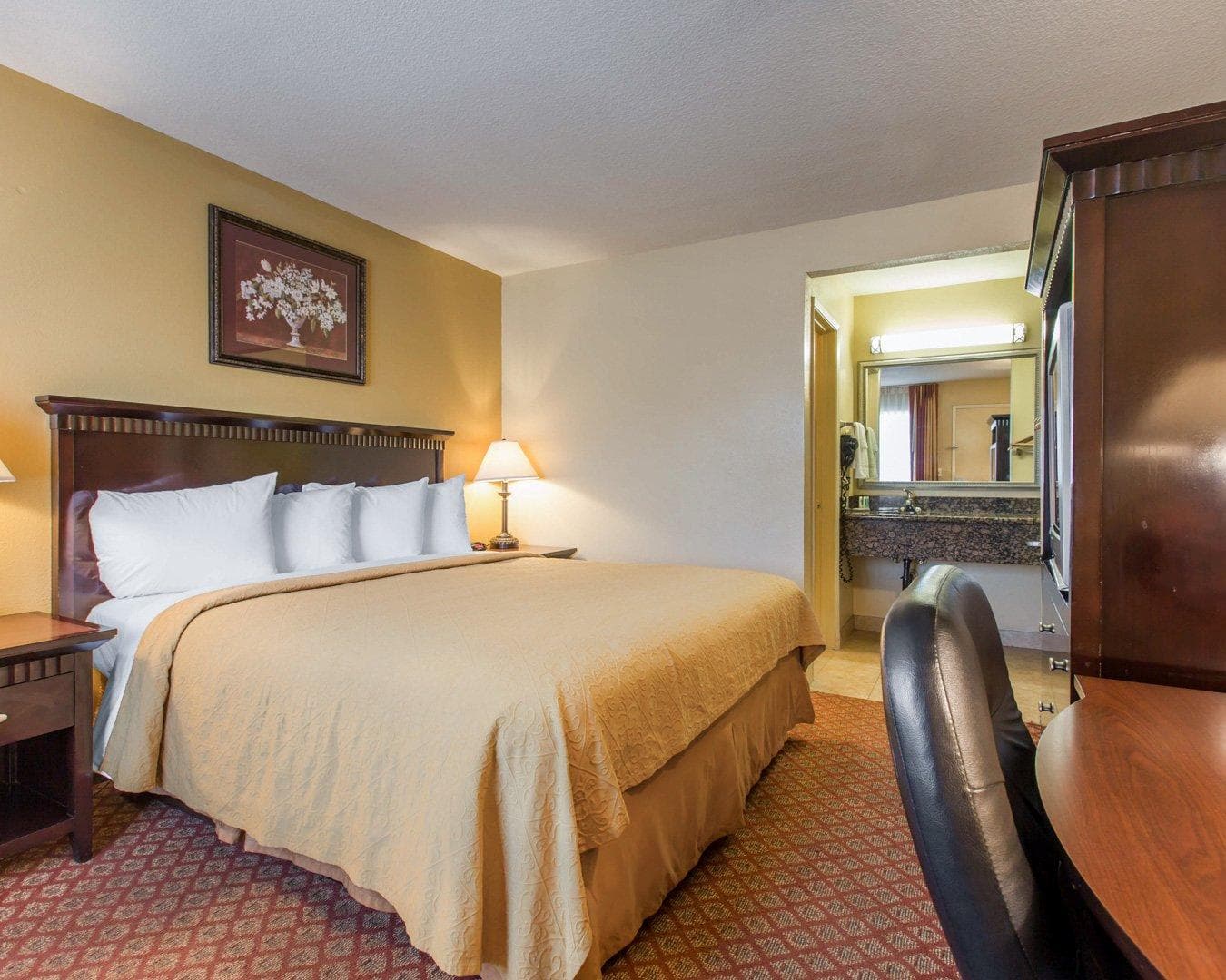 Quality Inn San Bernardino - Loma Linda - Image 2
