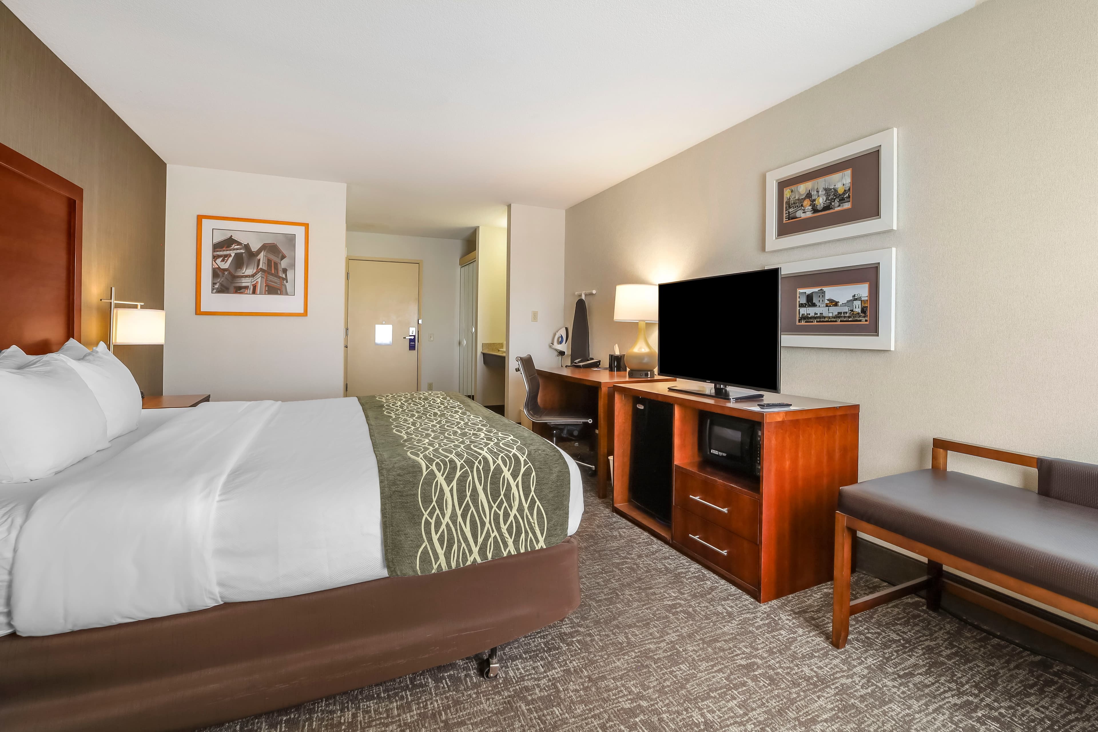 Comfort Inn Humboldt Bay - Image 4
