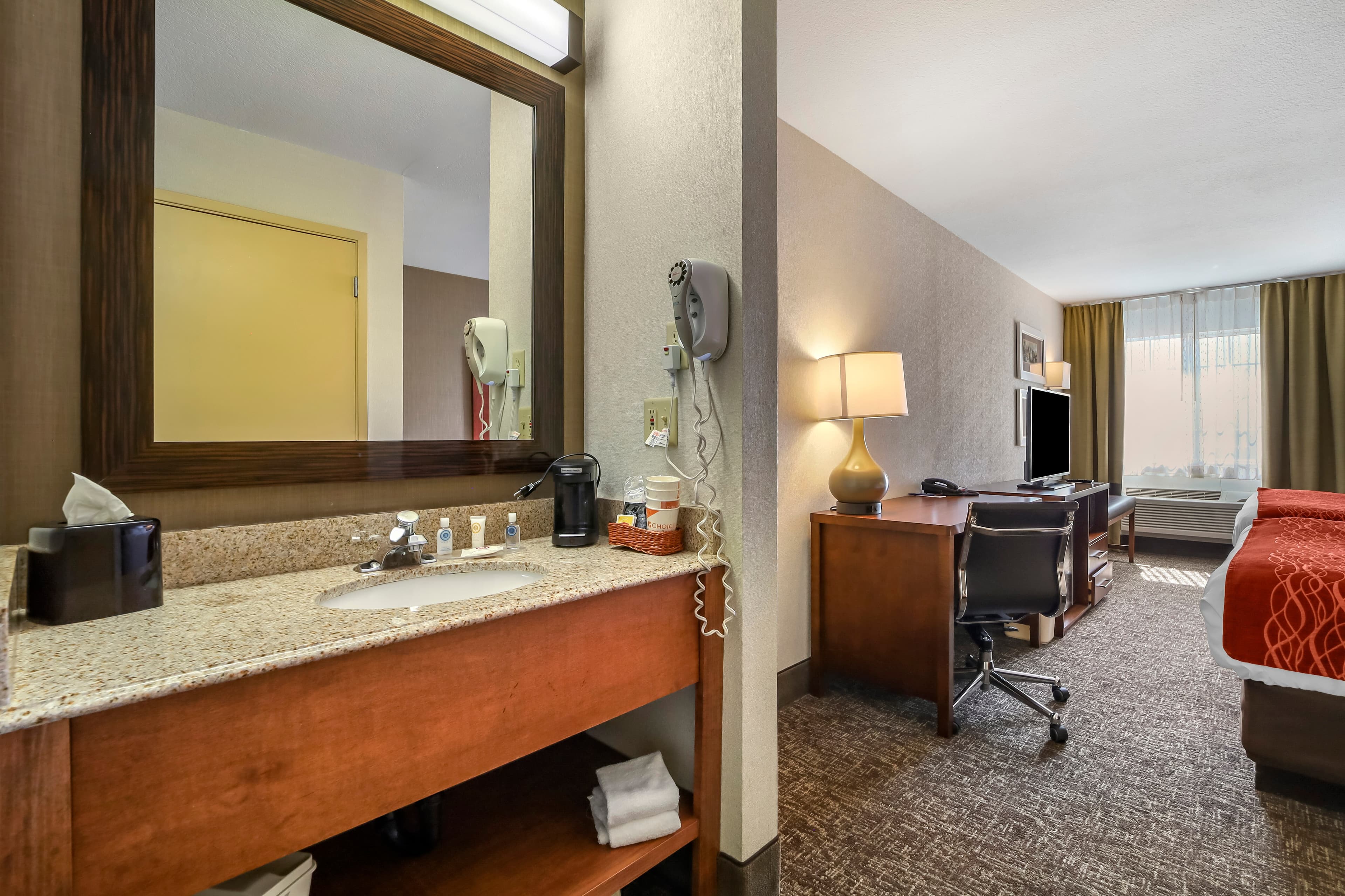 Comfort Inn Humboldt Bay — 20