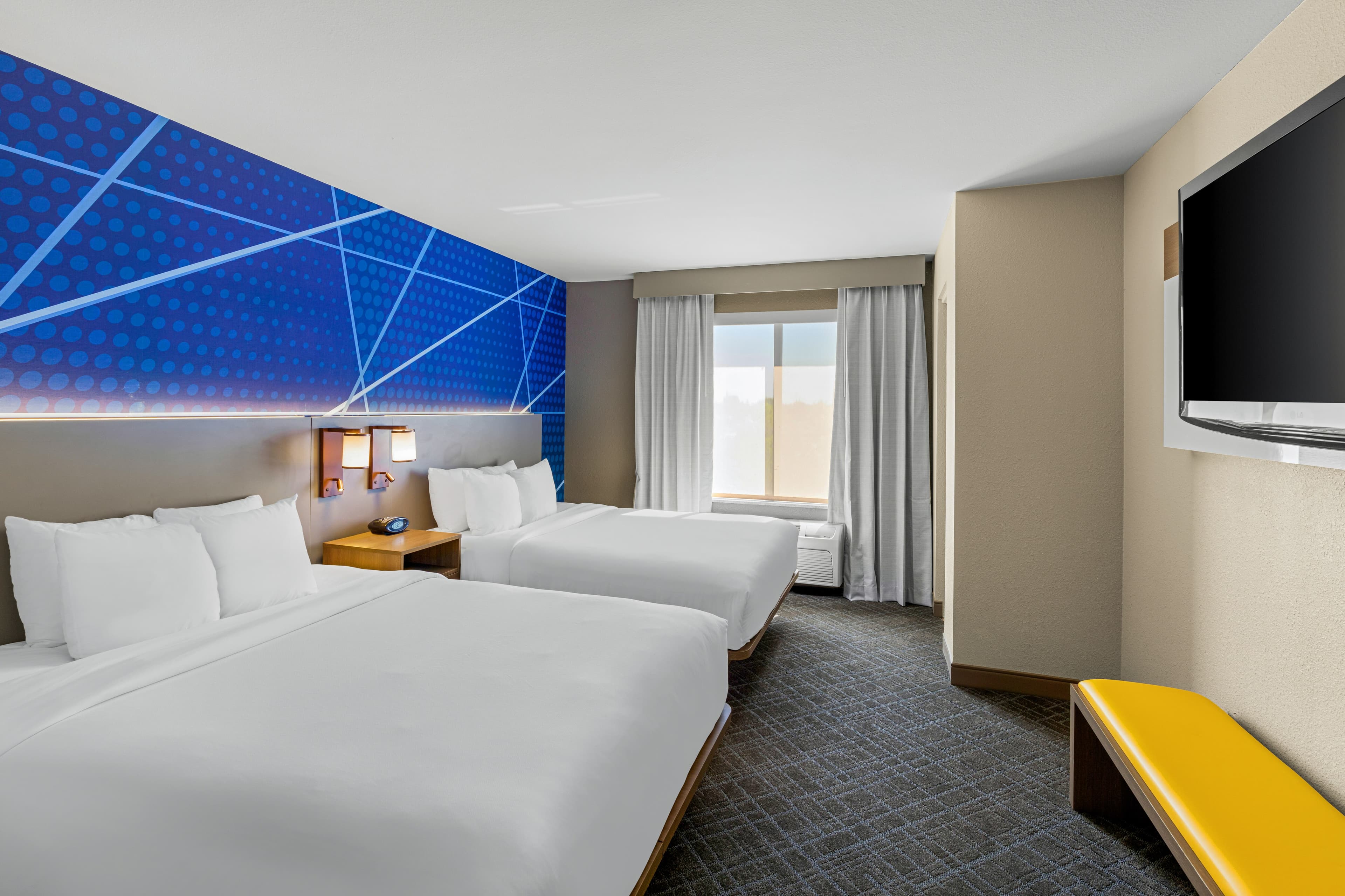 Comfort Suites Vacaville-Napa Valley Area — 17
