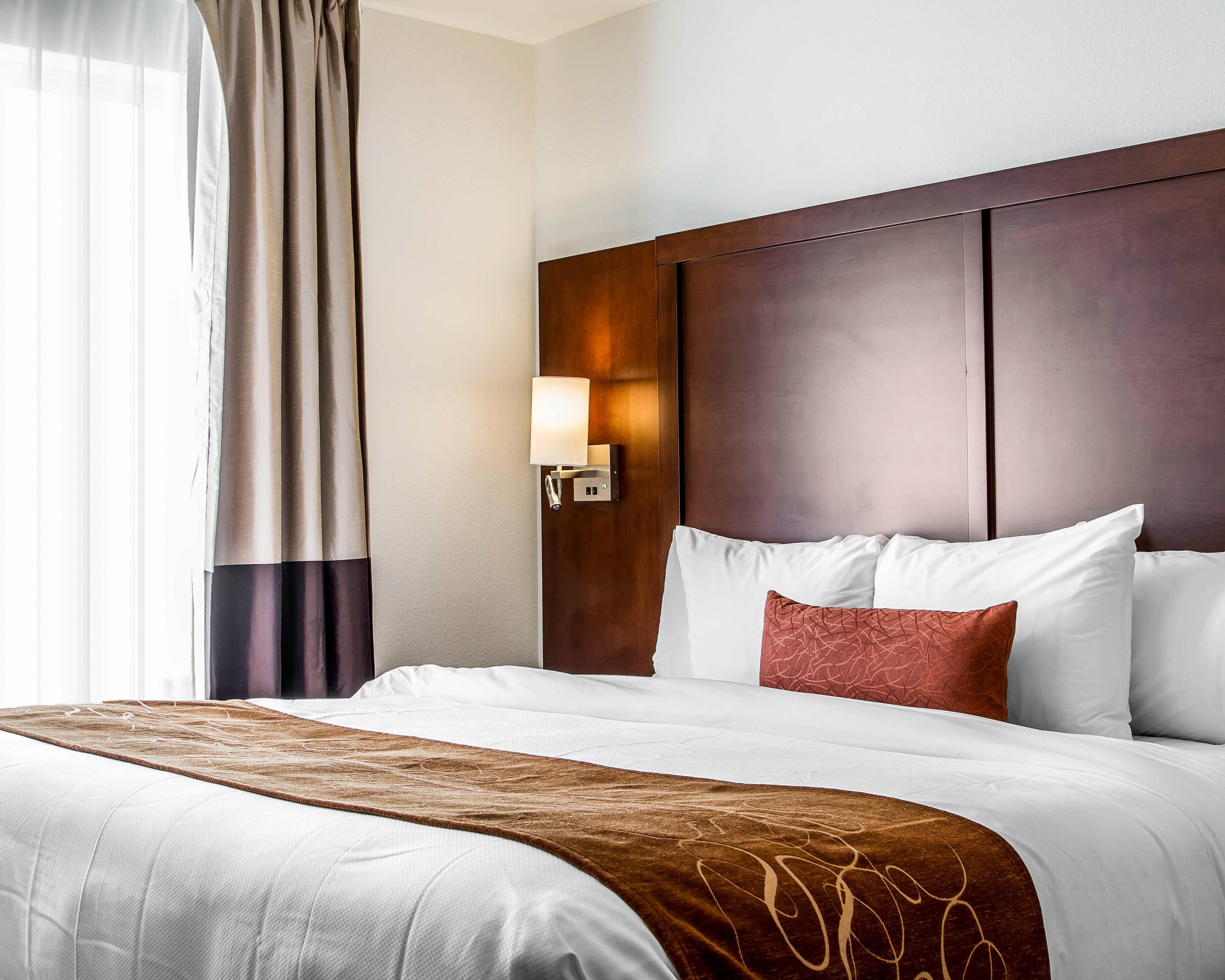 Comfort Suites Woodland - Sacramento Airport — 7