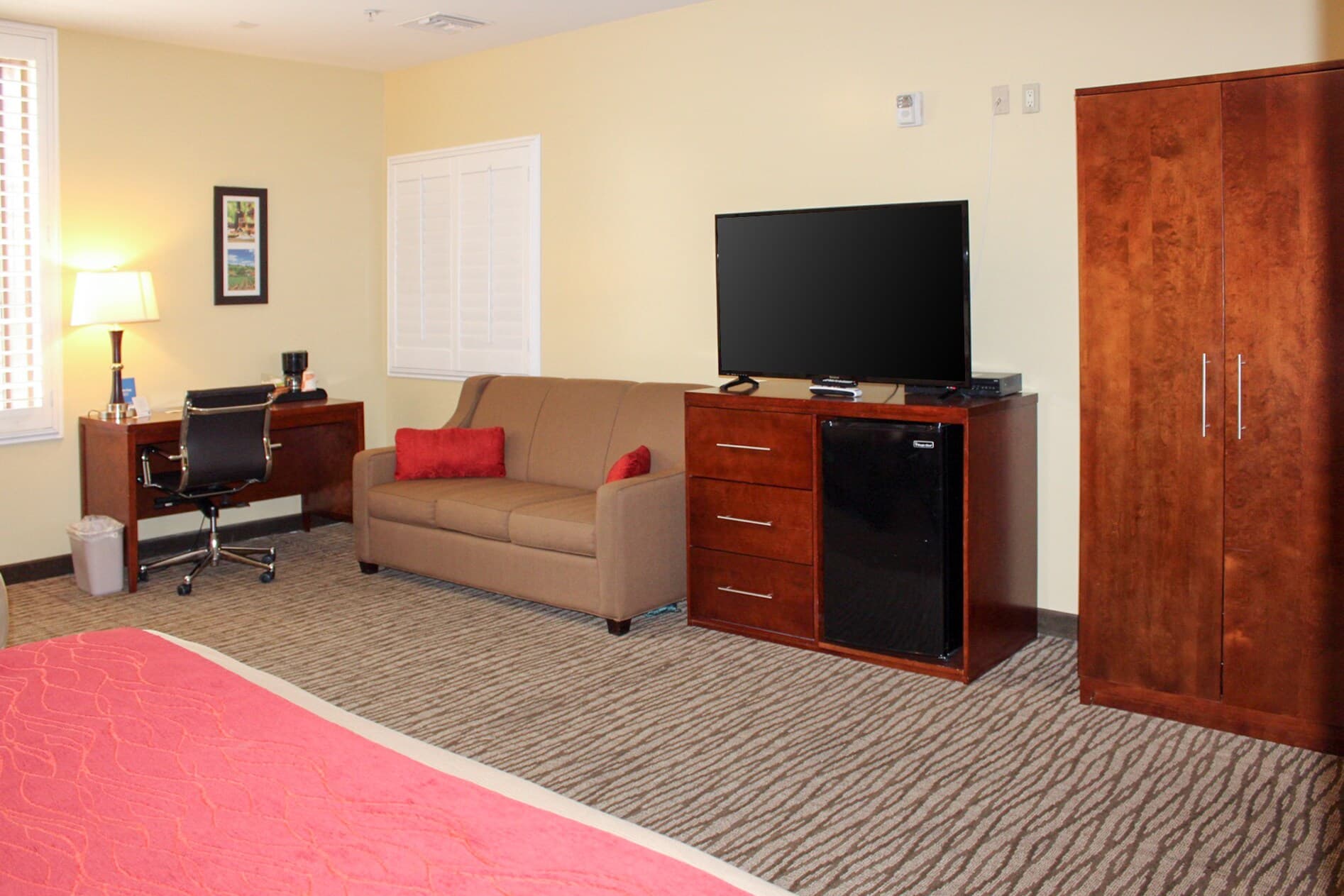 Comfort Inn Pomona near Fairplex — 41