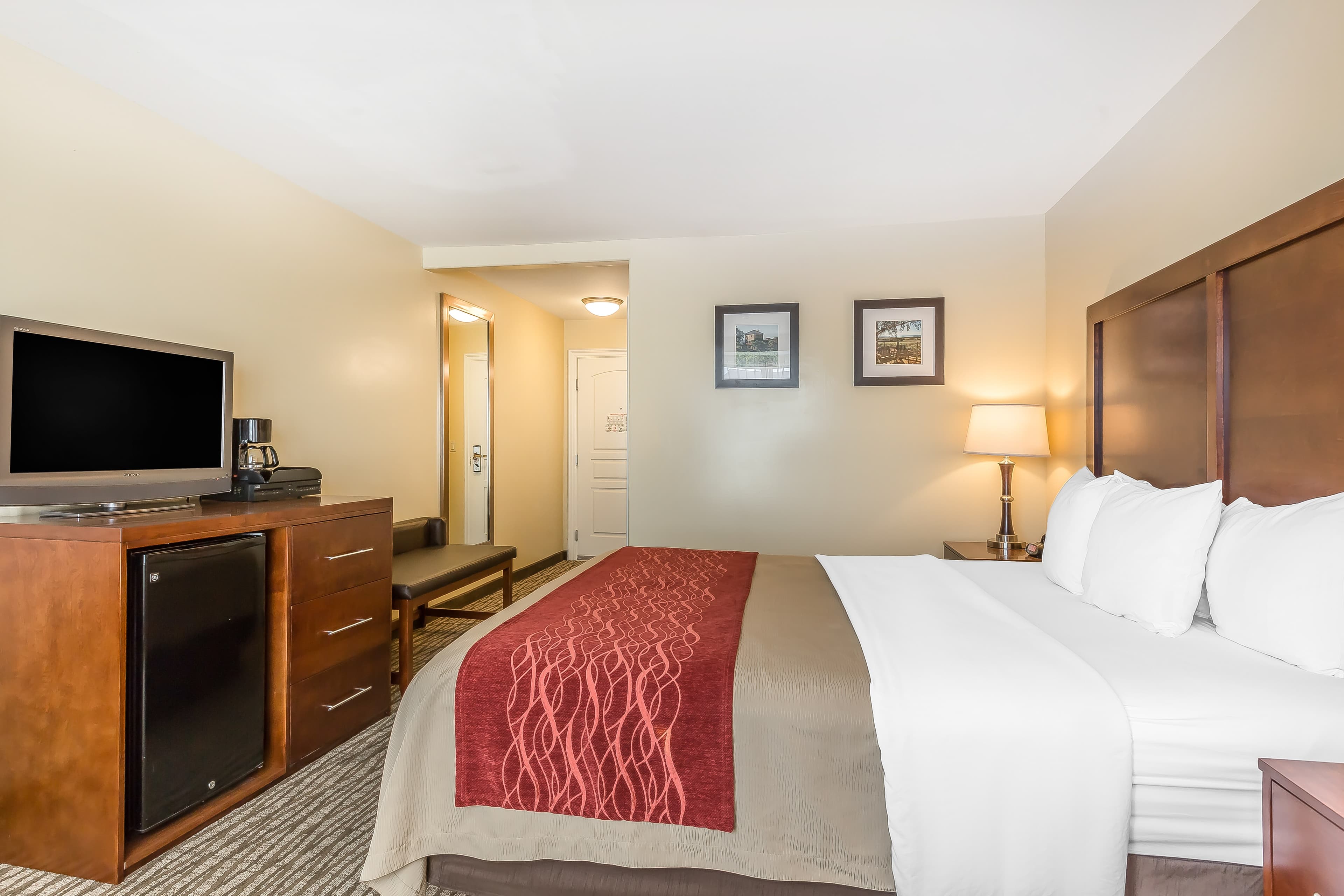 Comfort Inn Pomona near Fairplex — 12