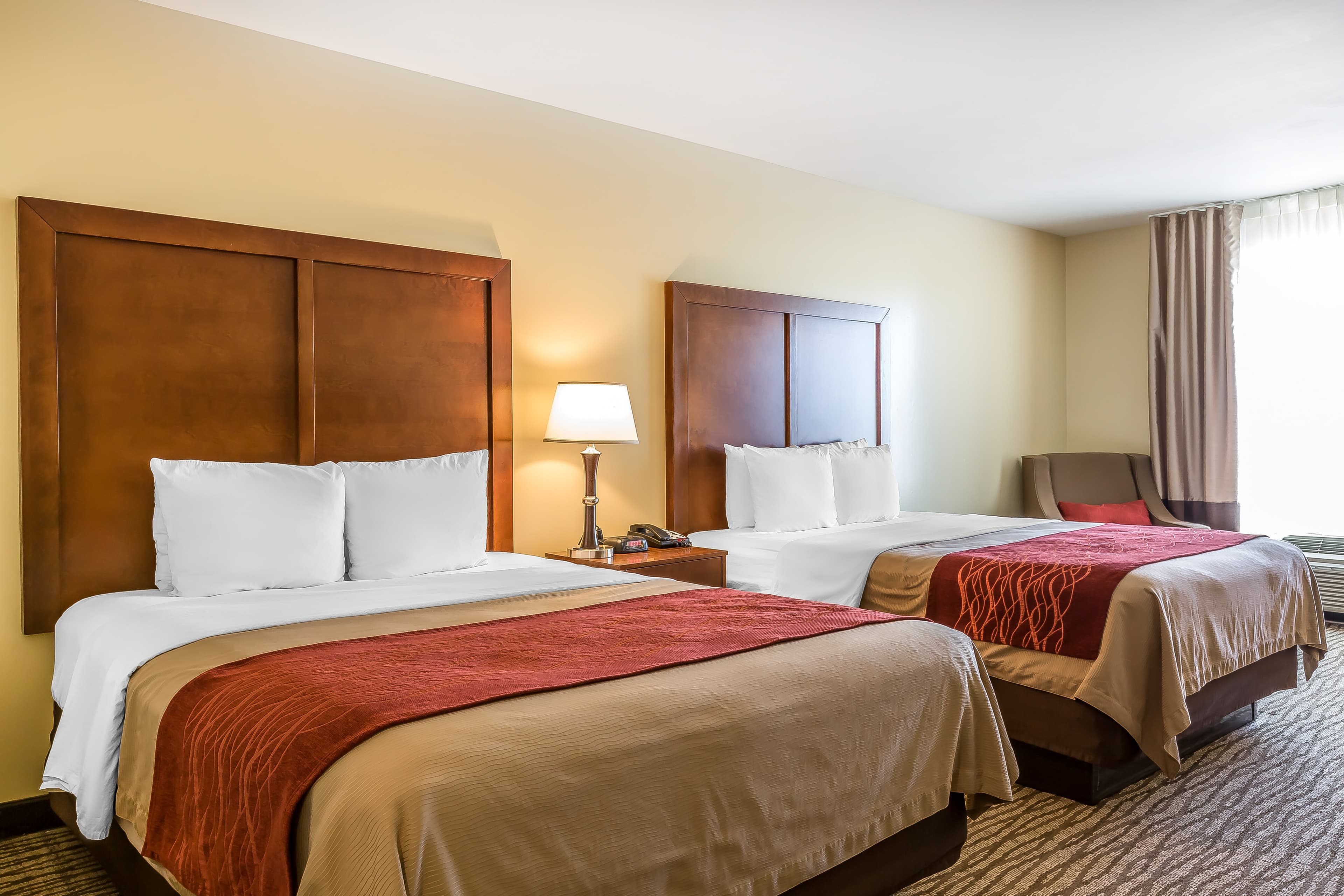 Comfort Inn Pomona near Fairplex — 8