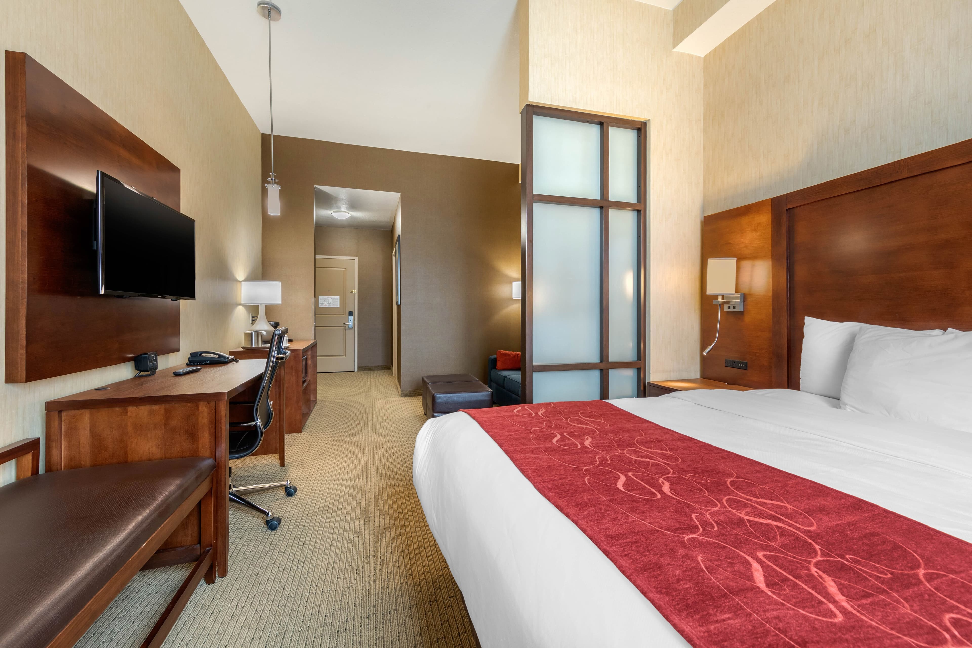 Comfort Suites Near City of Industry - Los Angeles - Image 1