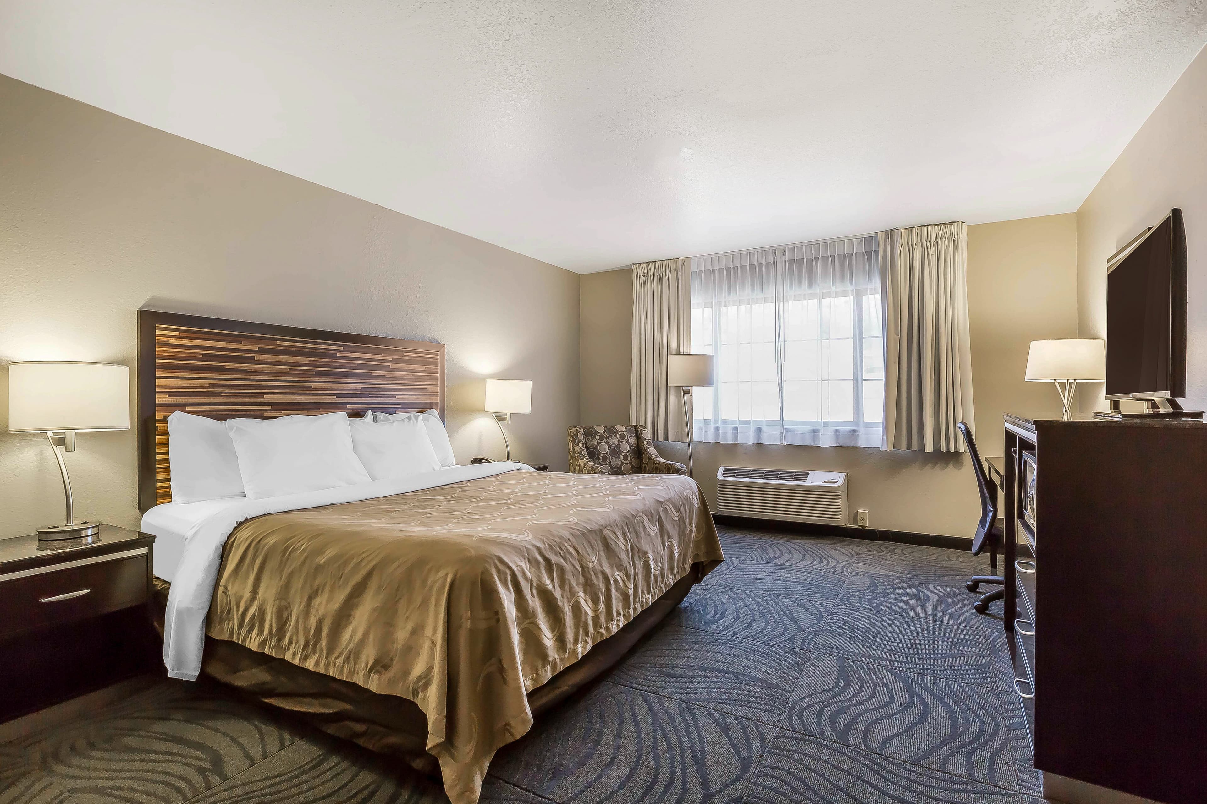 Quality Inn Fallbrook I-15 - Image 2
