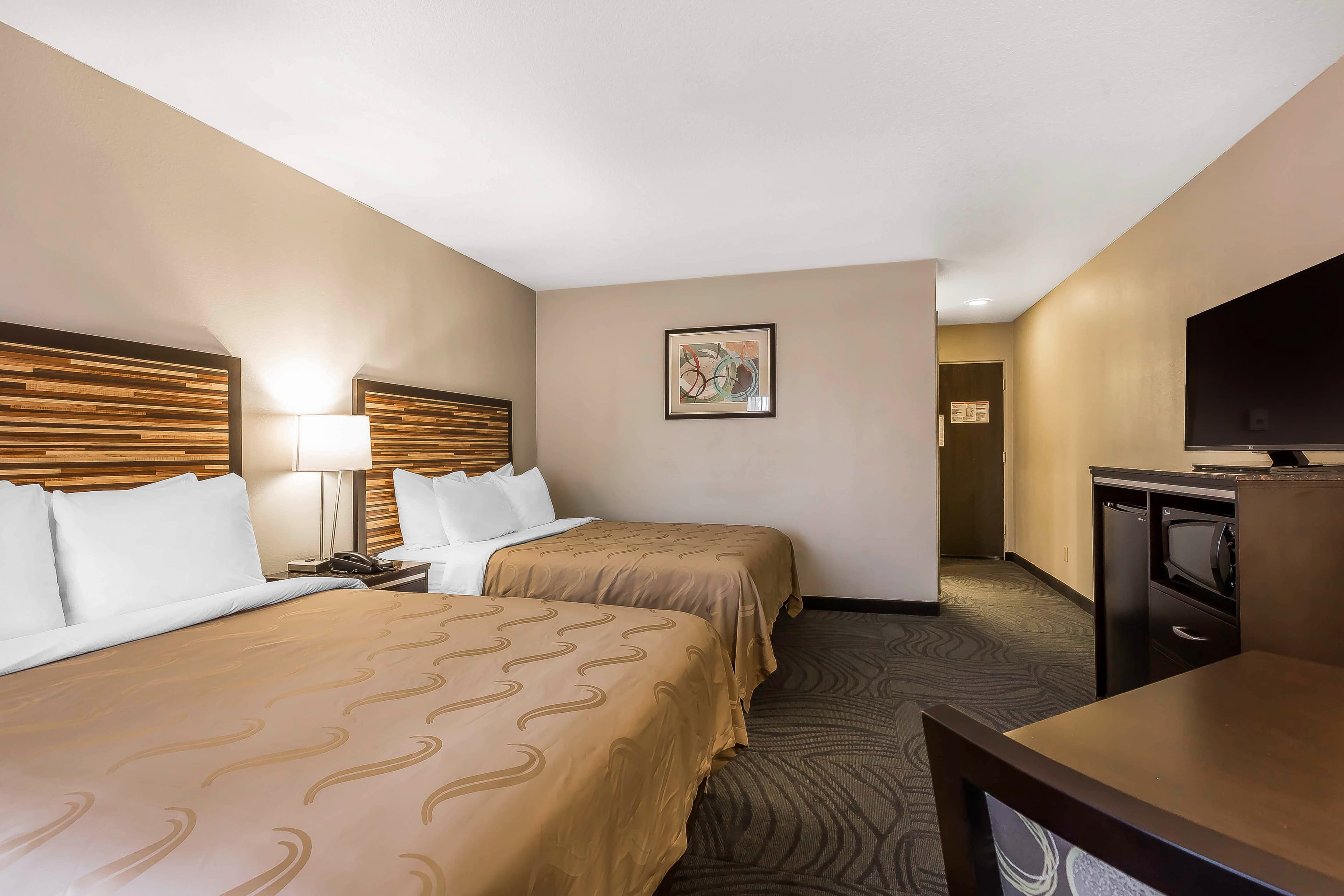 Quality Inn Fallbrook I-15 — 18