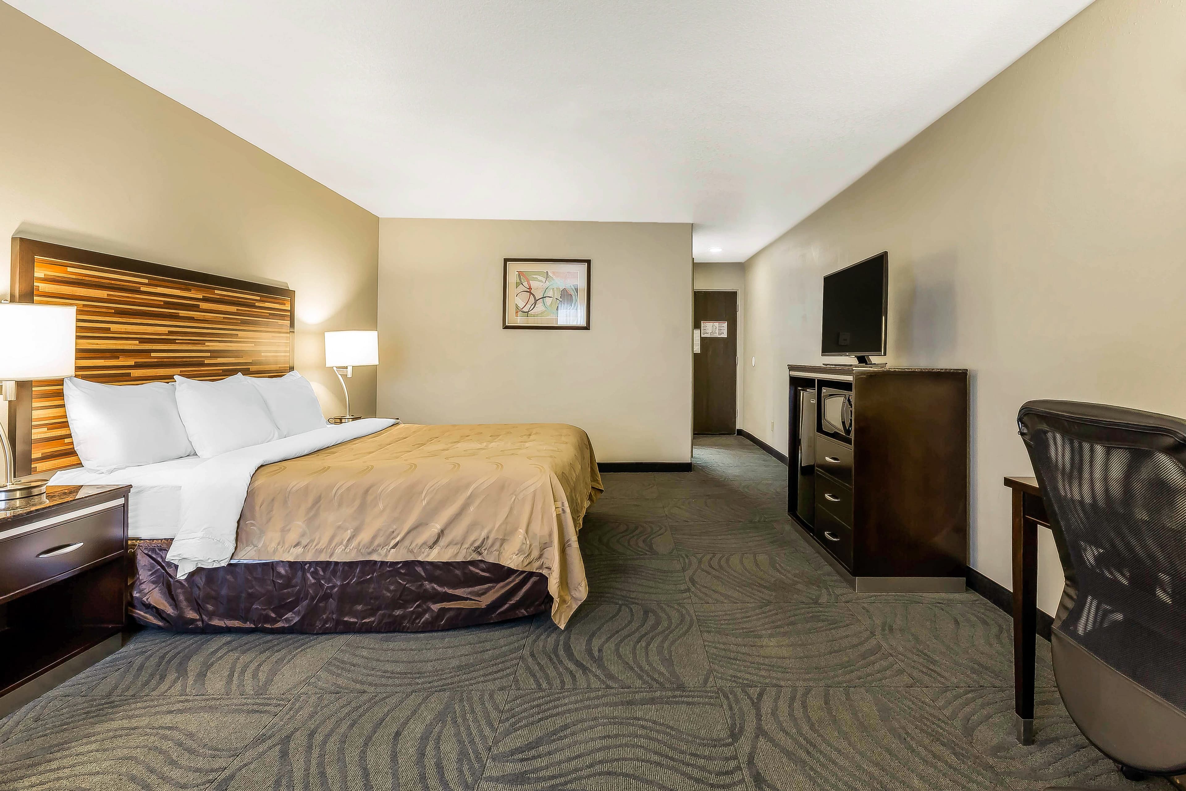 Quality Inn Fallbrook I-15 — 9
