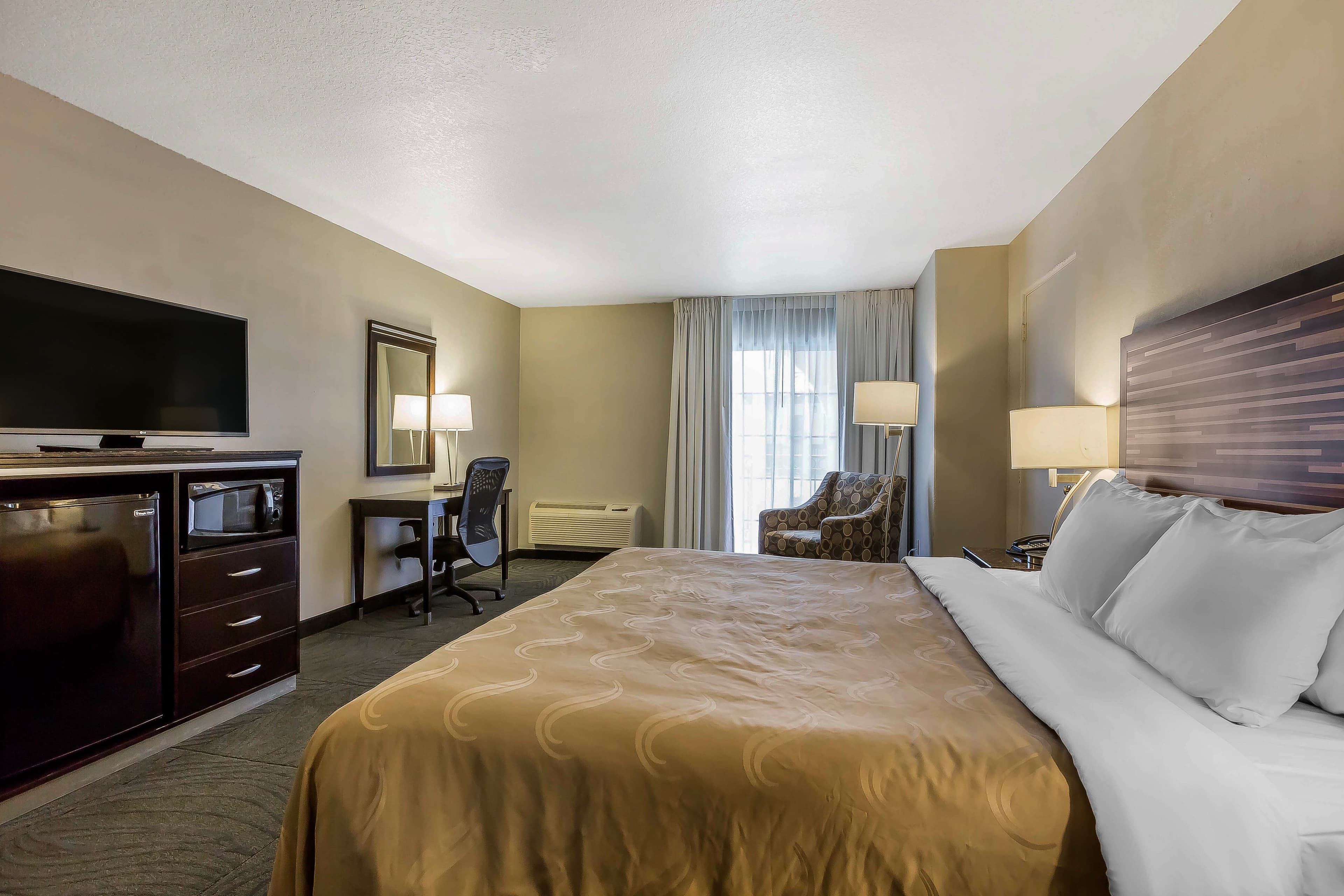 Quality Inn Fallbrook I-15 — 10