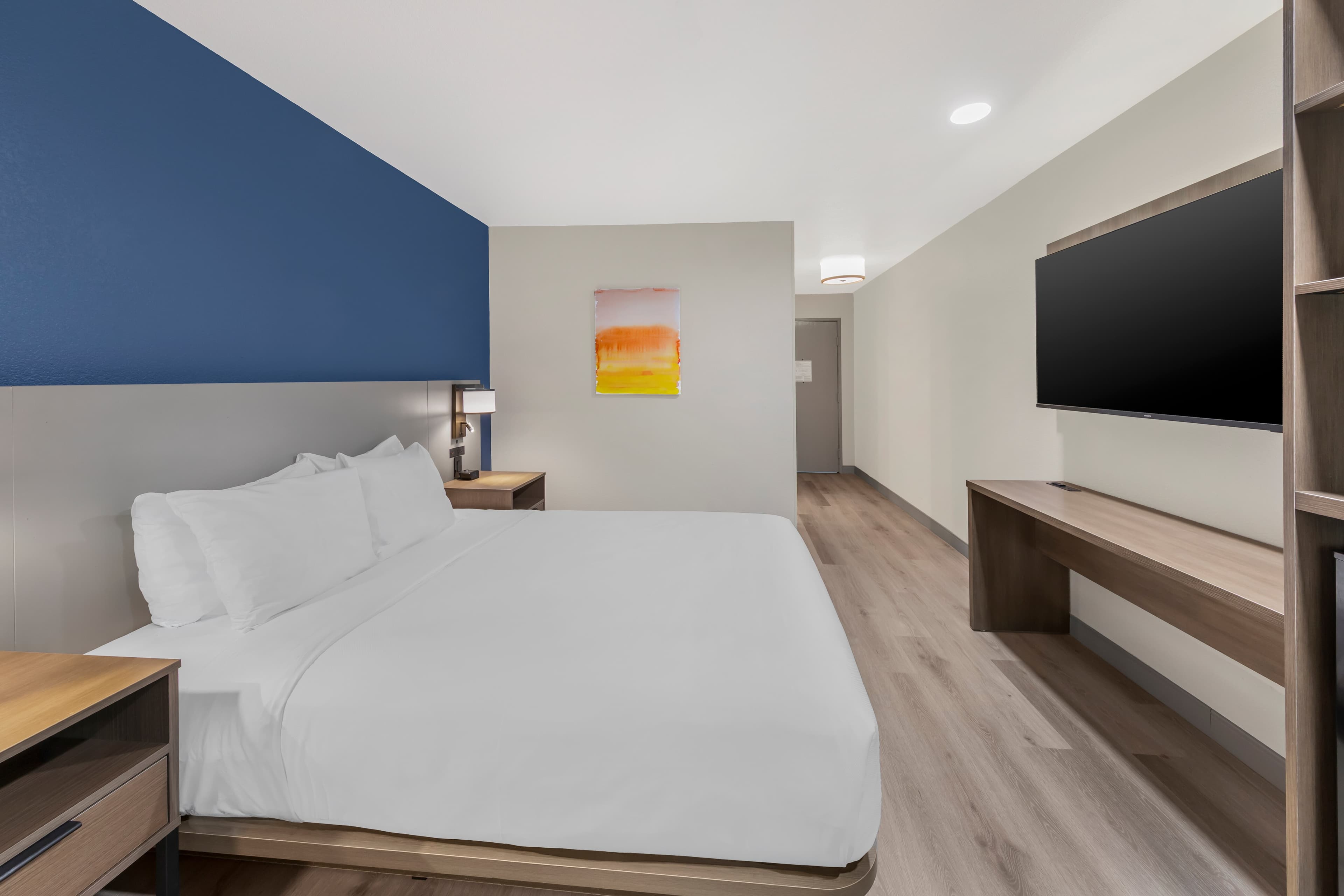 Comfort Inn Fontana - Image 2
