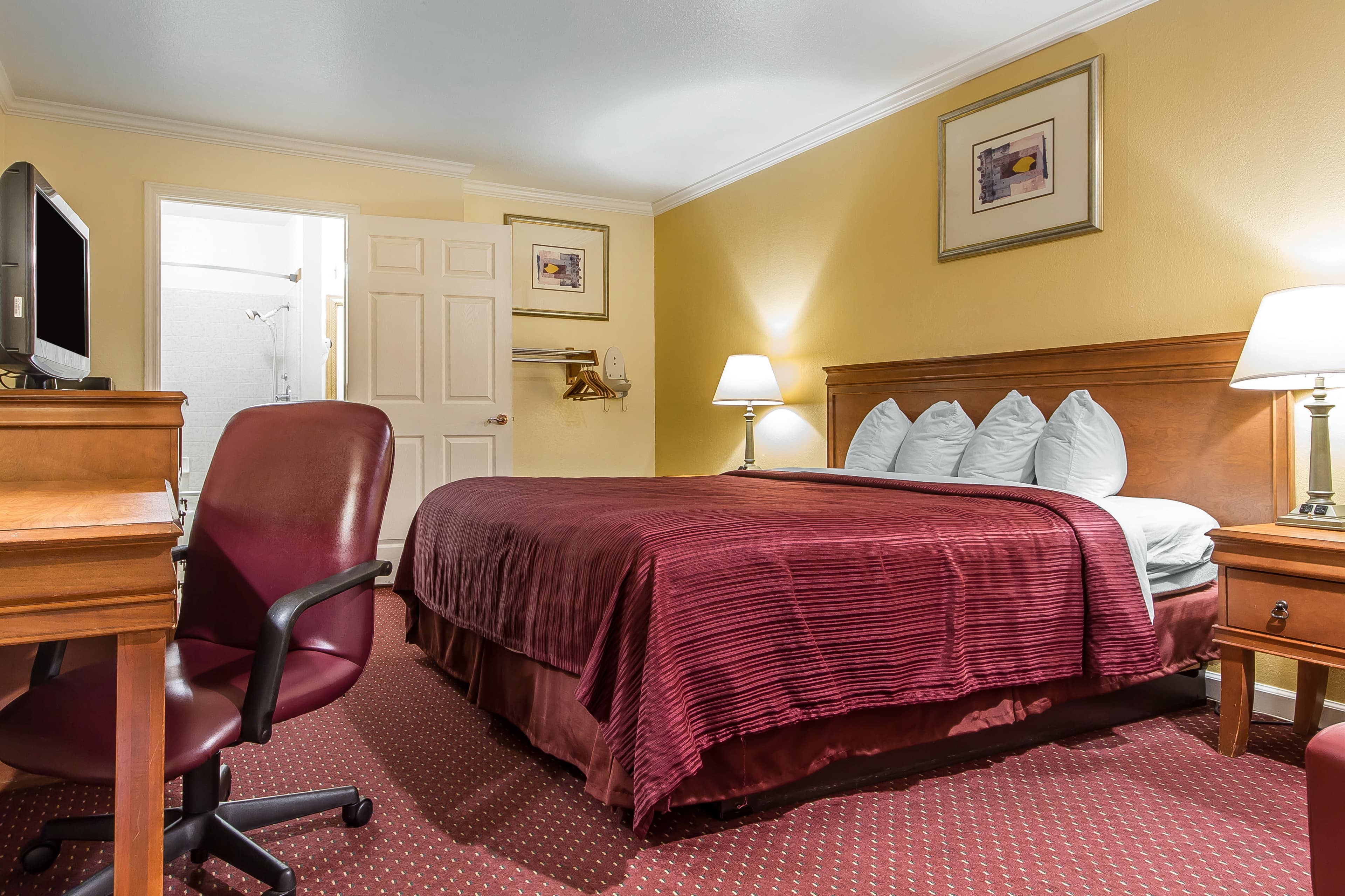 Quality Inn & Suites Gilroy — 4