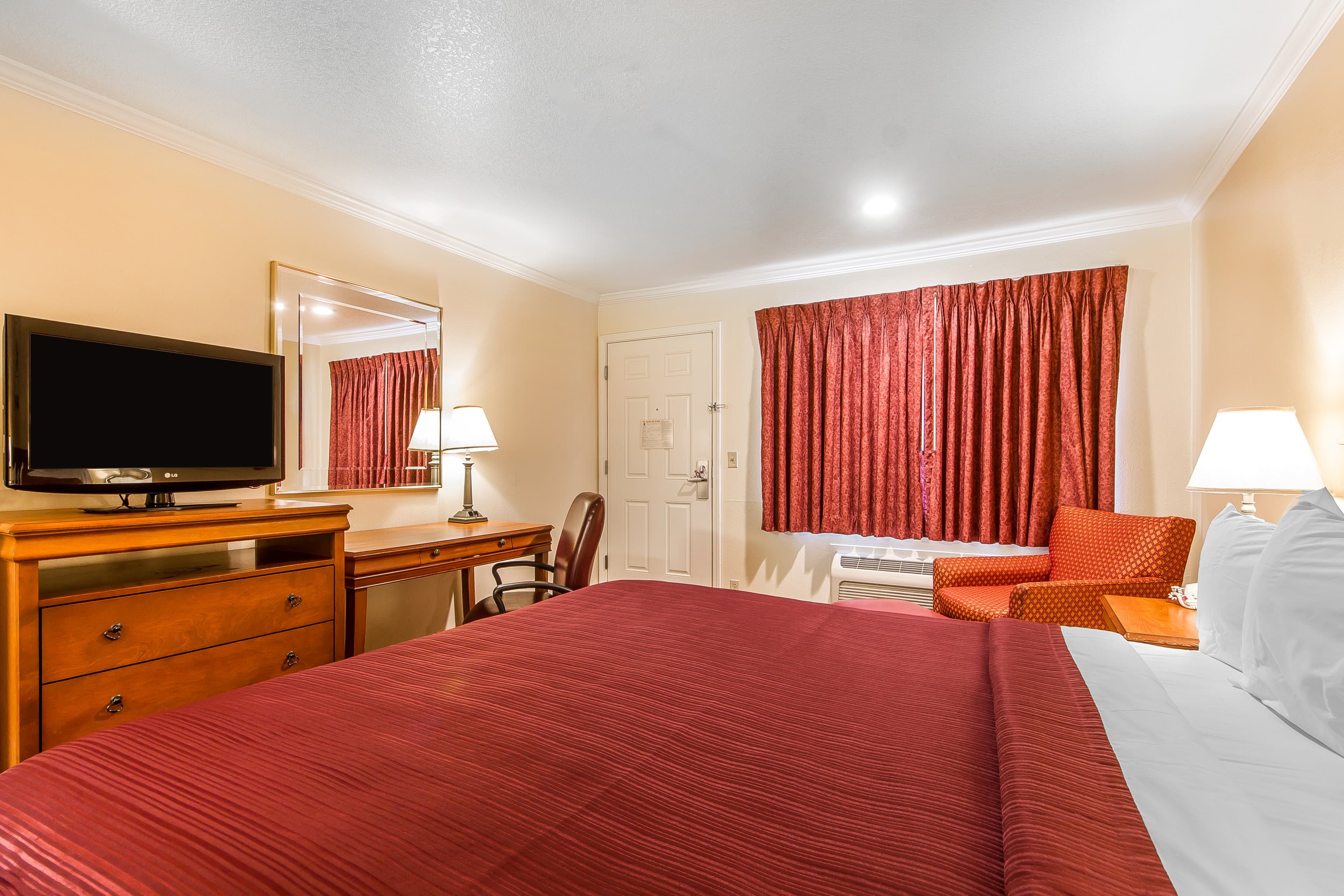 Quality Inn & Suites Gilroy — 9