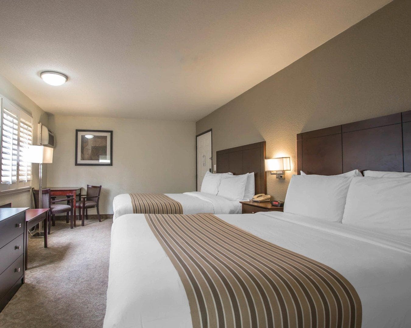 Rodeway Inn Convention Center — 10
