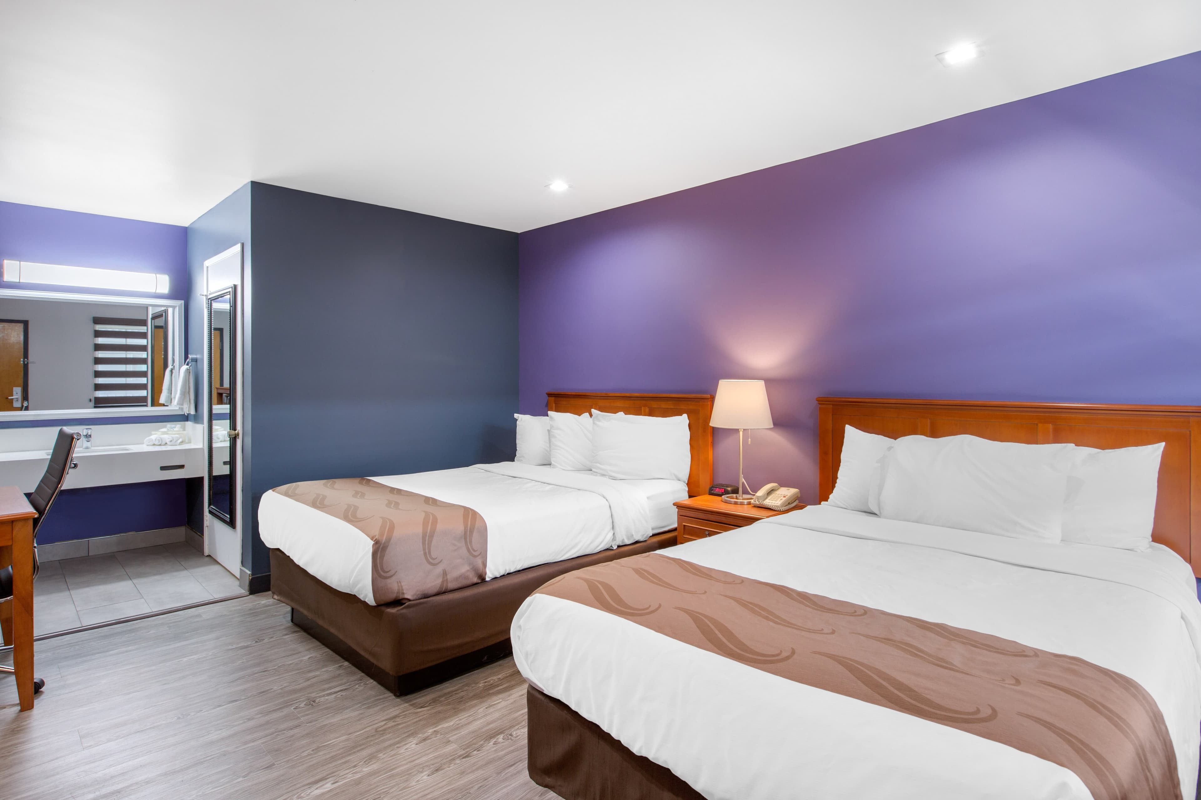 Quality Inn Near Hollywood Walk of Fame — 9