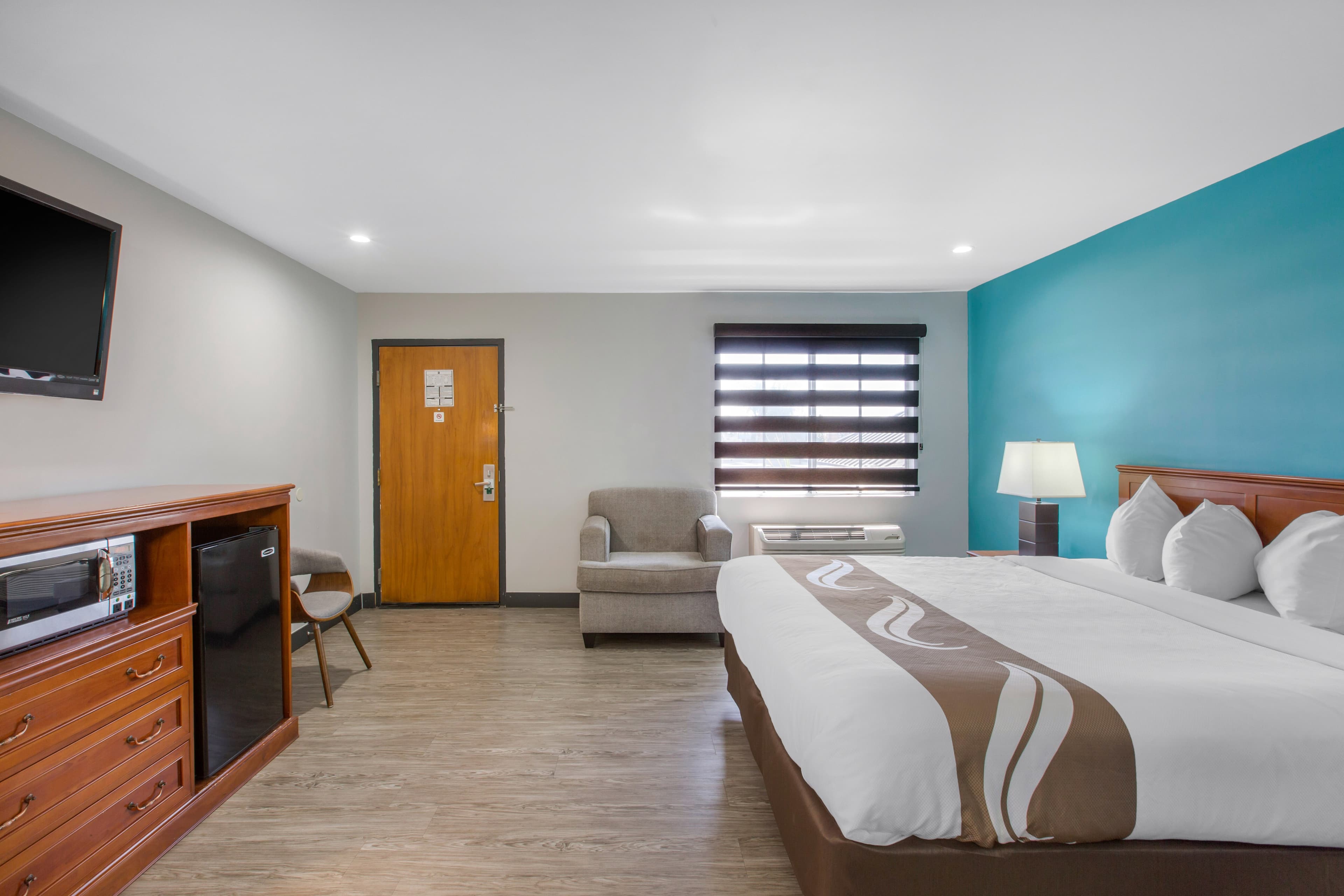 Quality Inn Near Hollywood Walk of Fame — 20