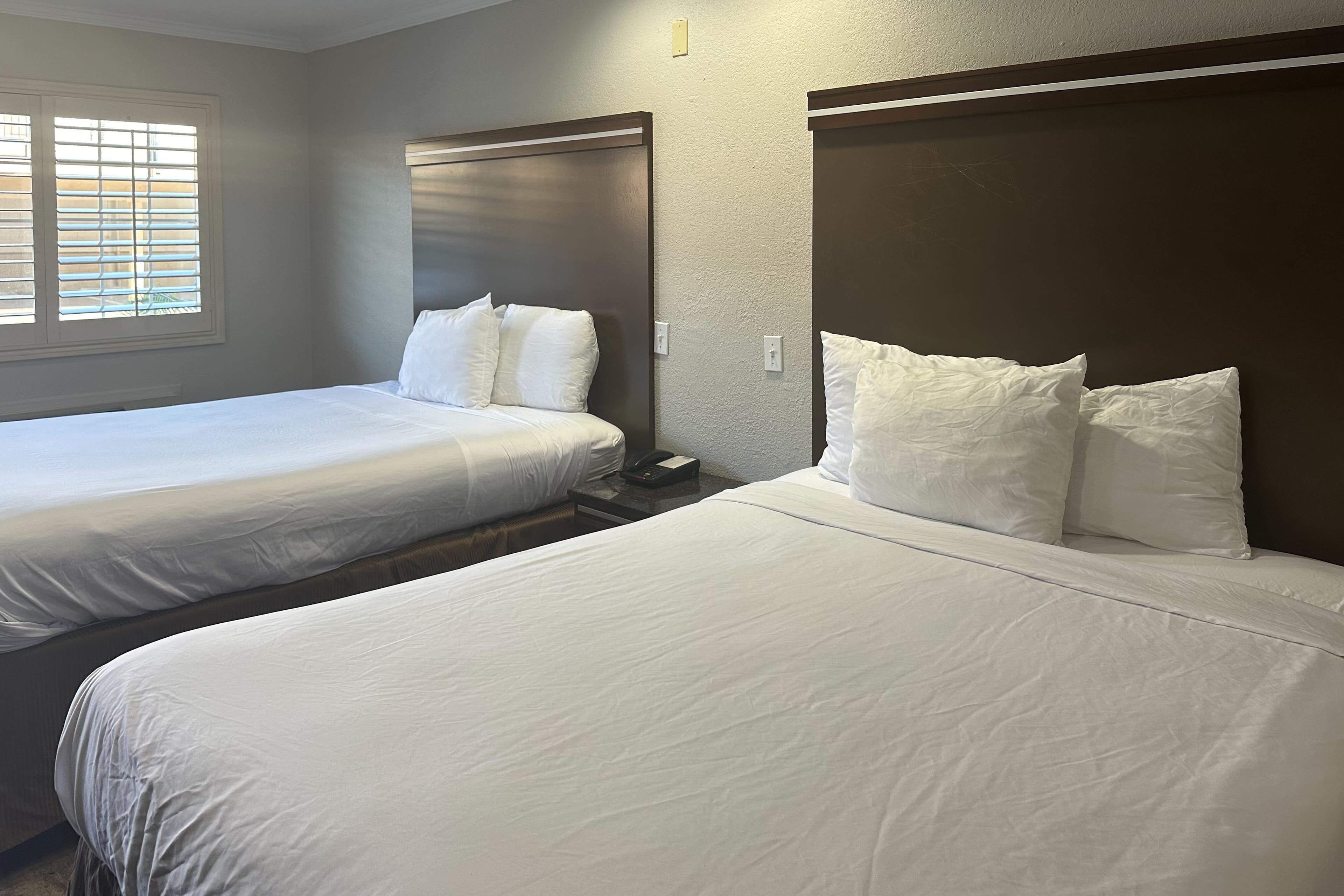 Rodeway Inn National City San Diego South — 11