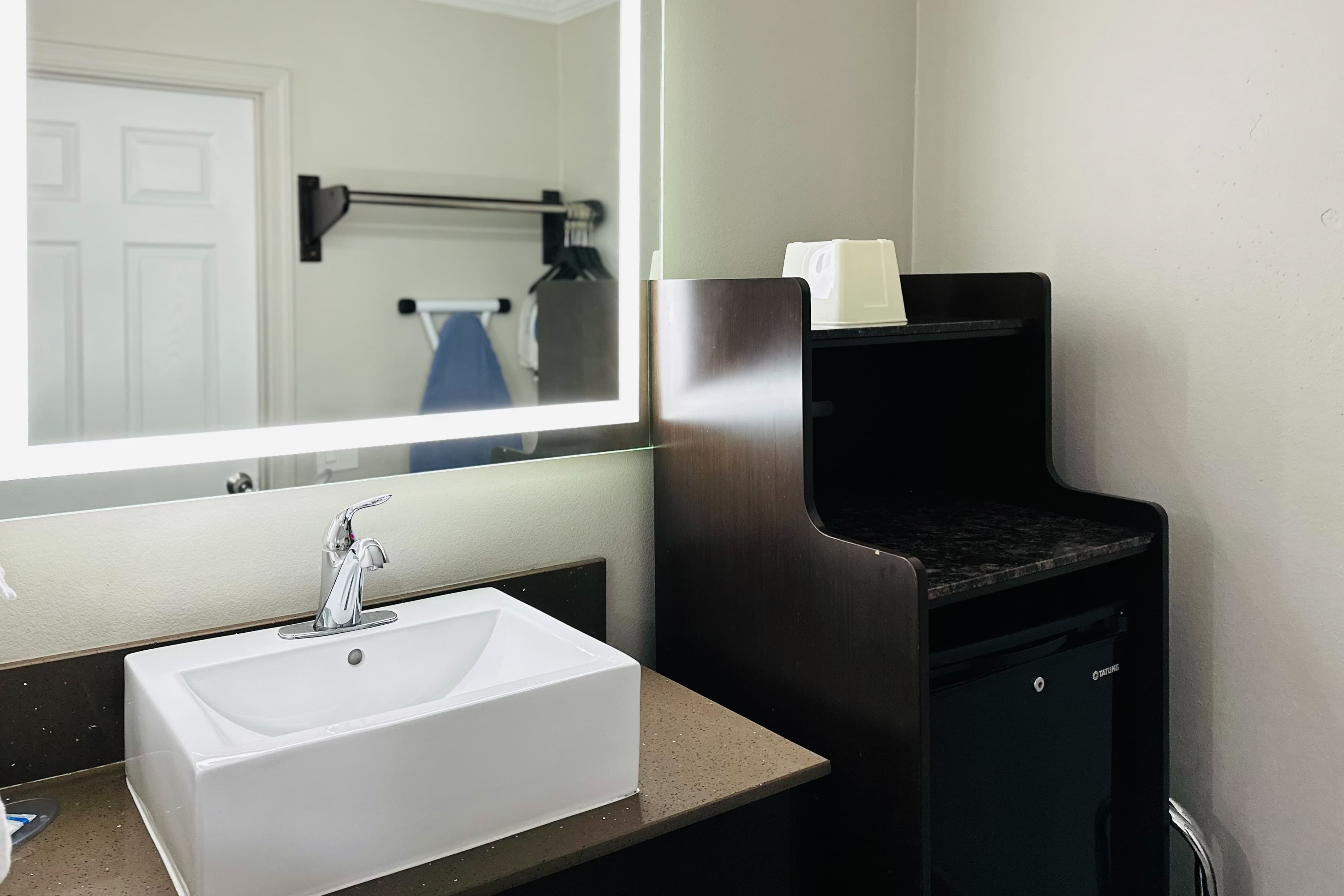 Rodeway Inn Lemon Grove San Diego East — 7