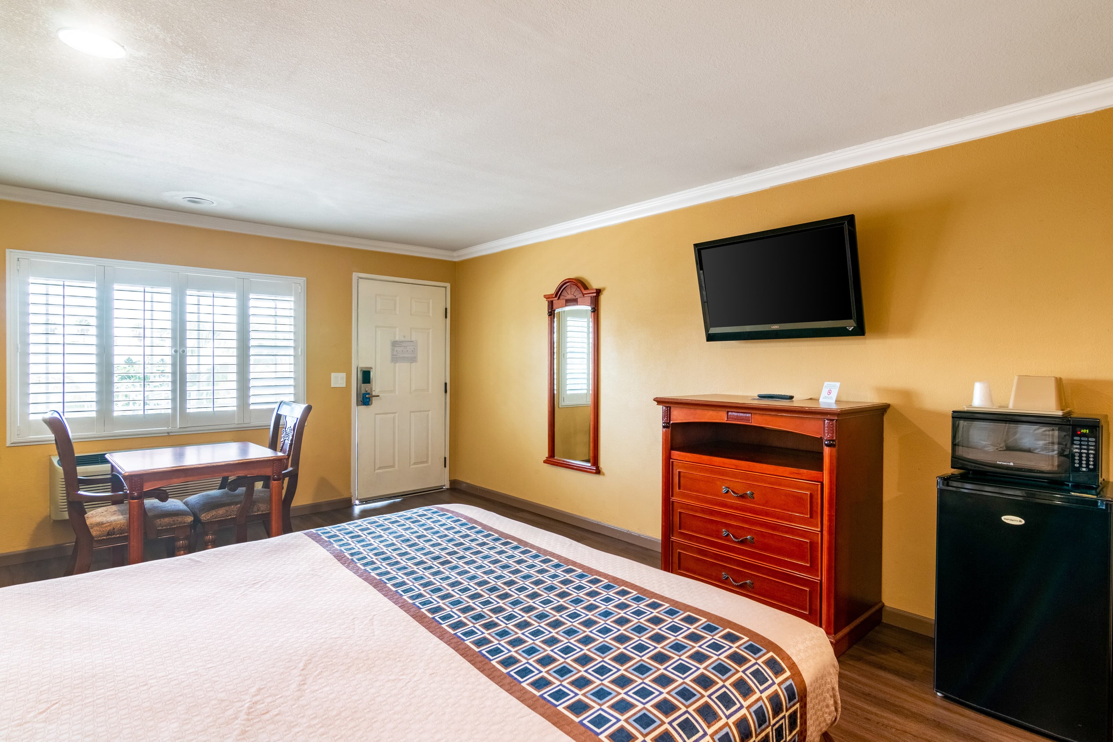 Rodeway Inn Artesia Cerritos — 8