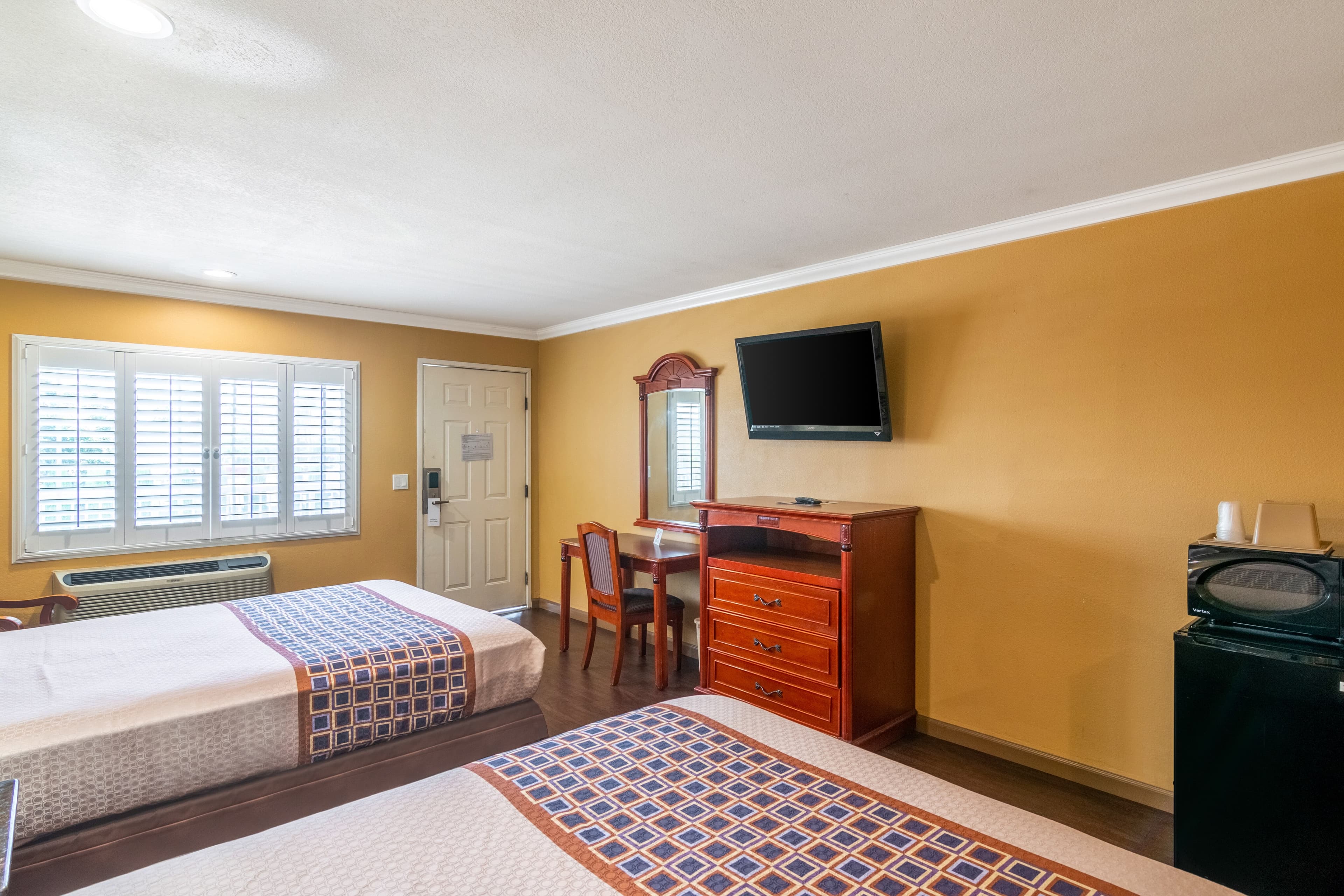 Rodeway Inn Artesia Cerritos — 16