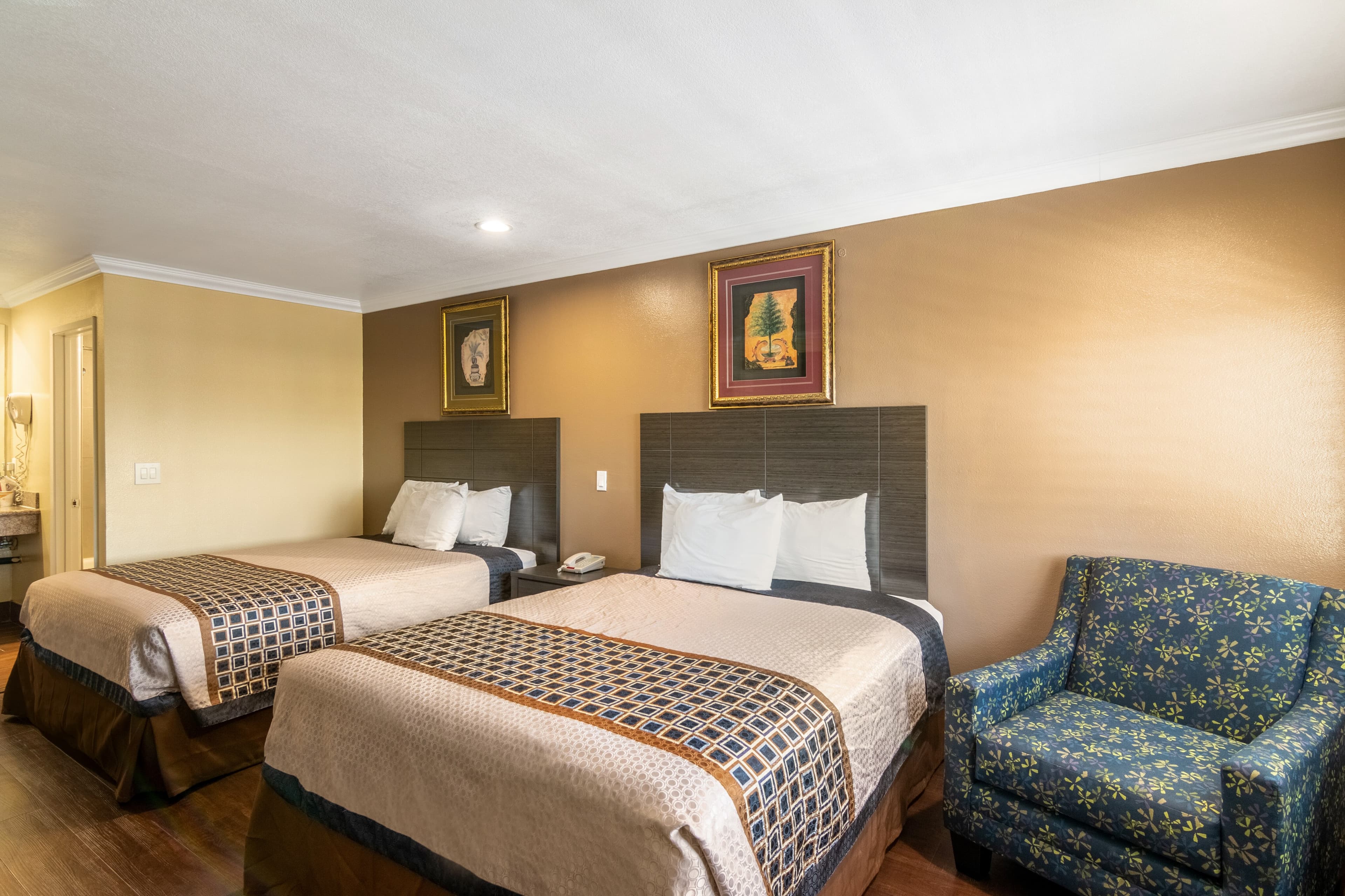 Rodeway Inn Artesia Cerritos — 18