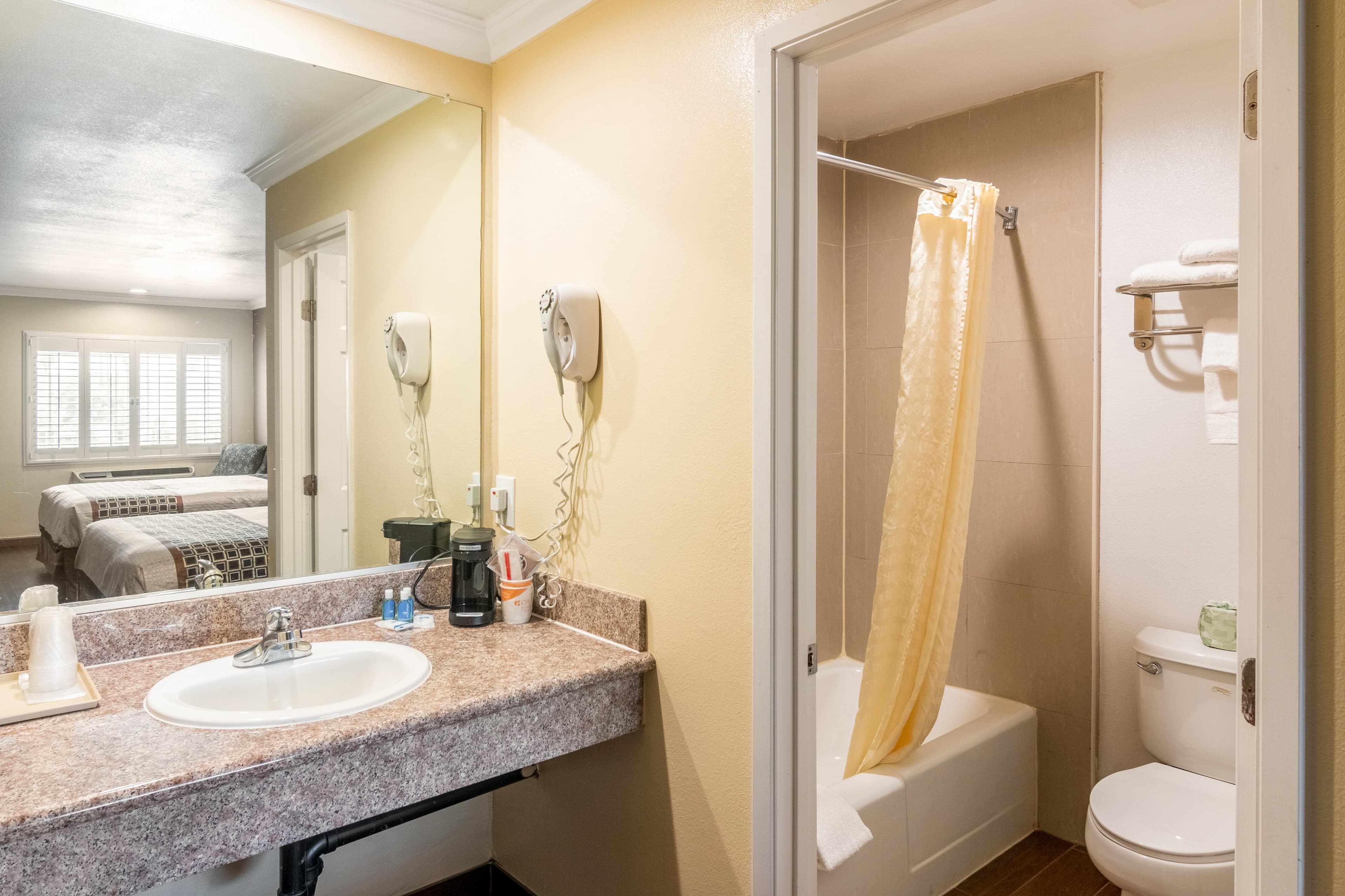 Rodeway Inn Artesia Cerritos — 21