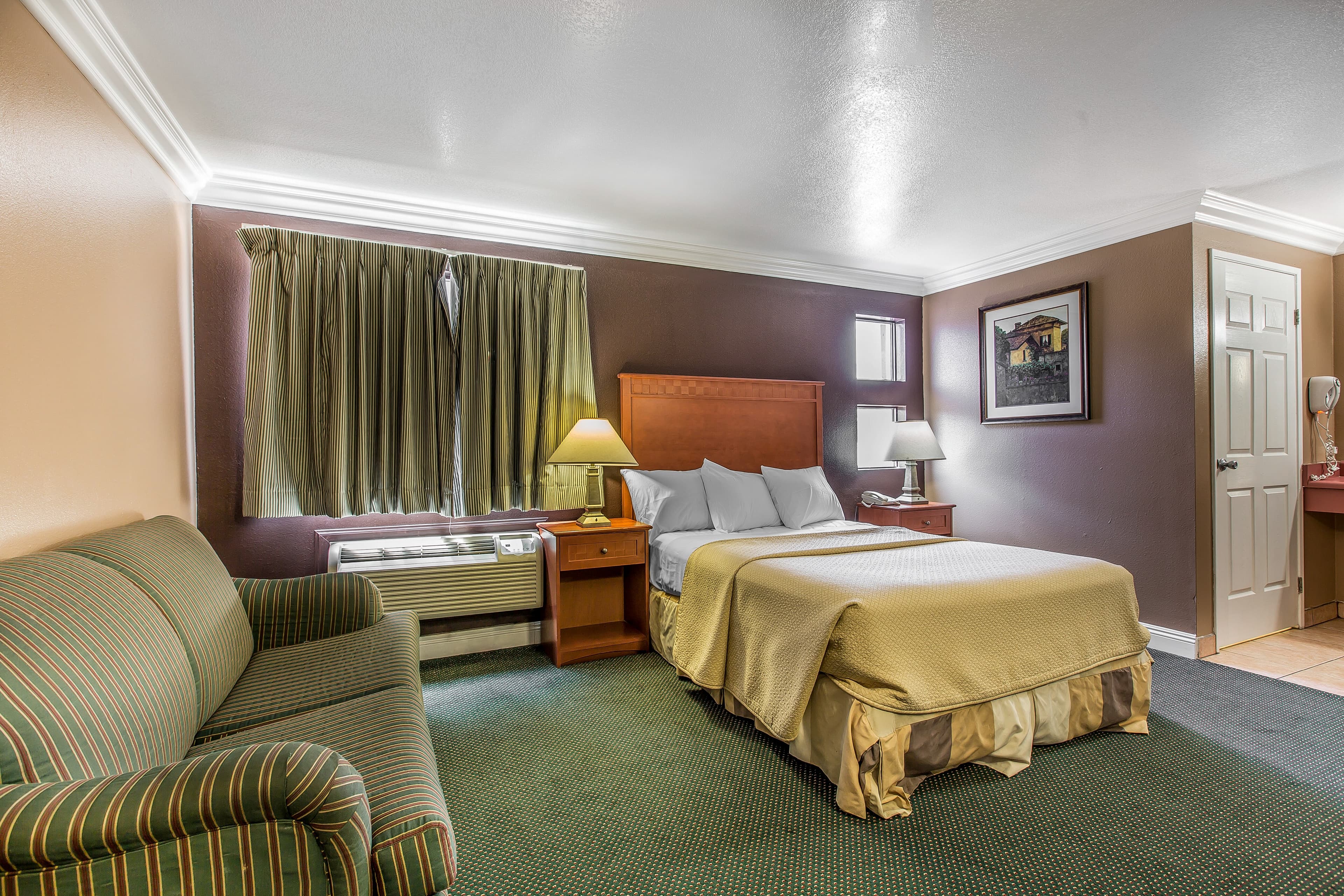 Rodeway Inn Ventura Midtown — 51