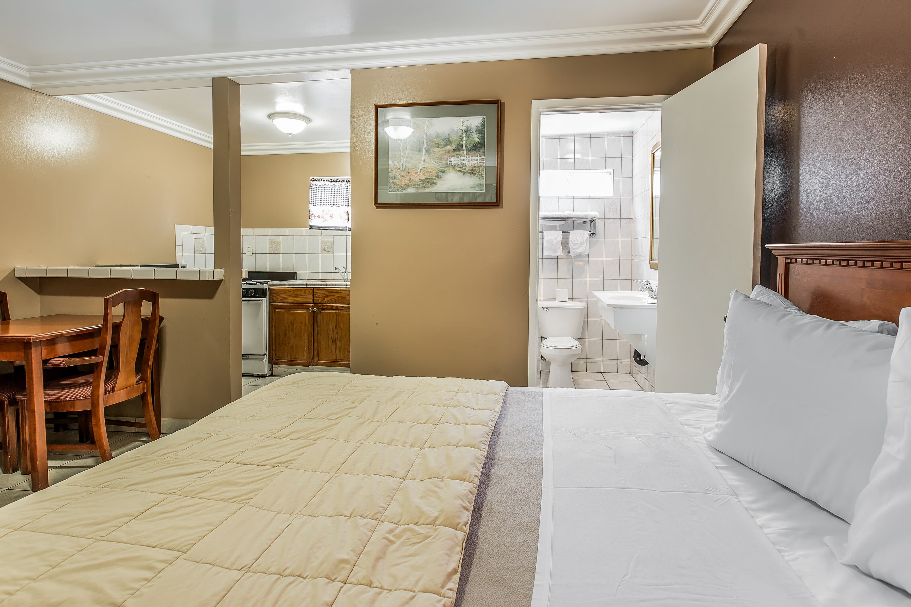 Rodeway Inn Ventura Midtown — 39