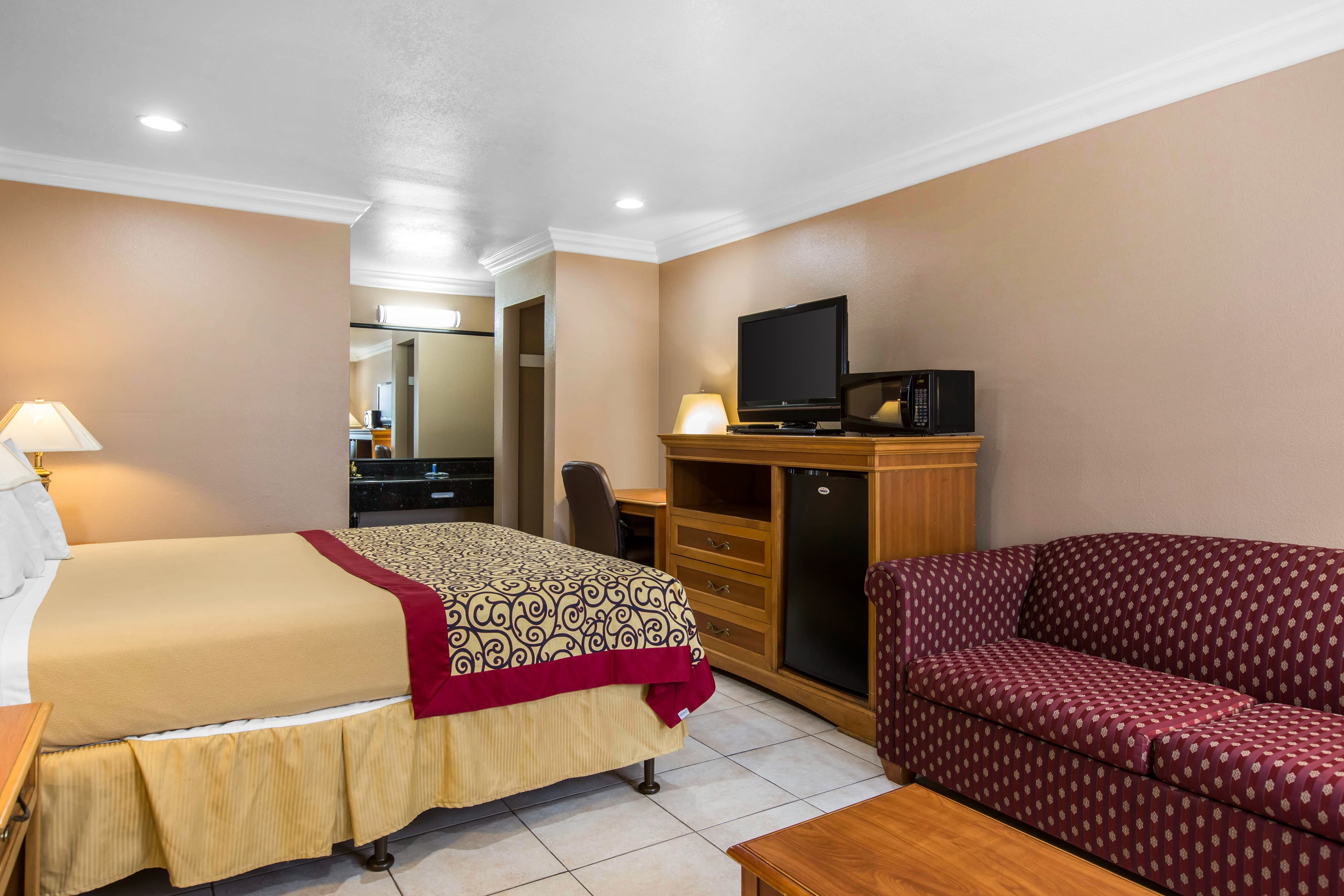 Rodeway Inn Cypress - Buena Park — 21
