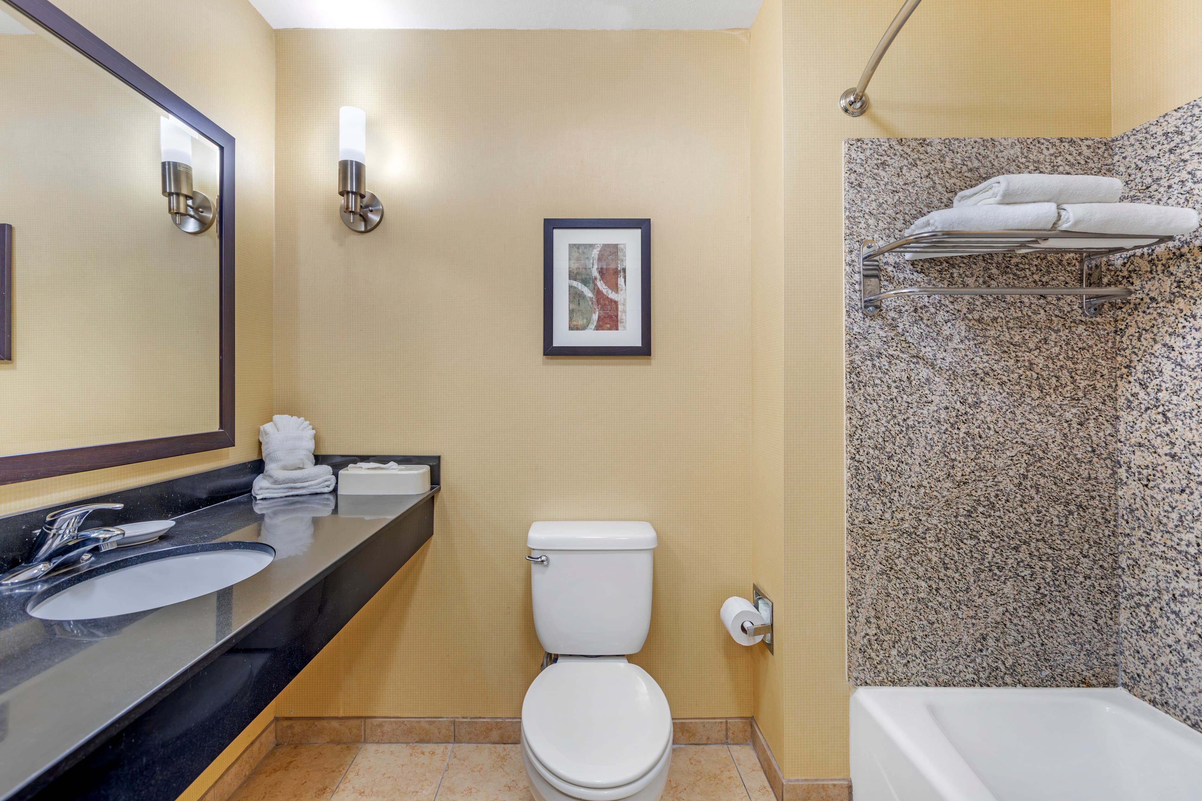 Comfort Suites Blythe — 9