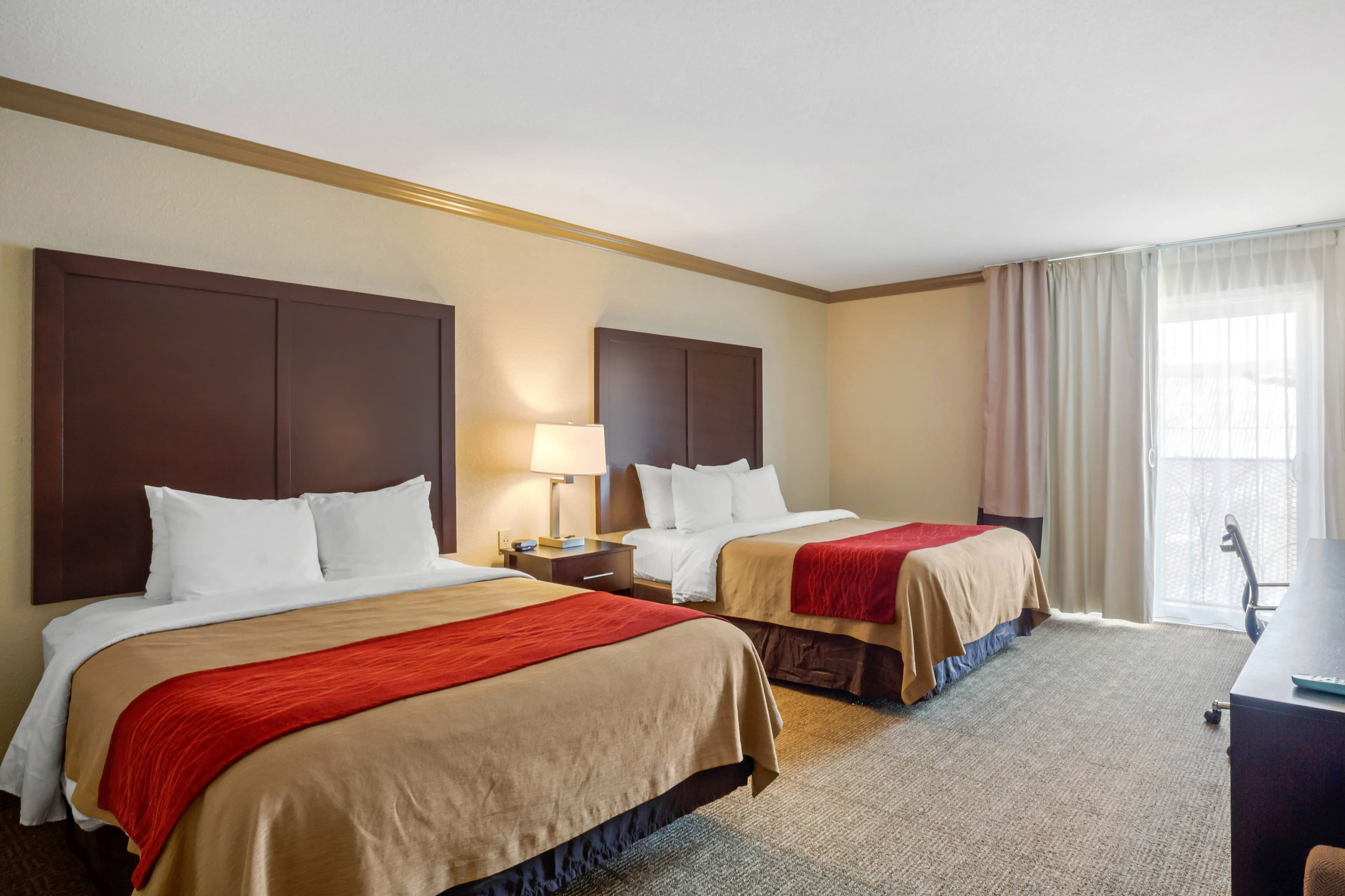 Comfort Inn Castro Valley - Image 2