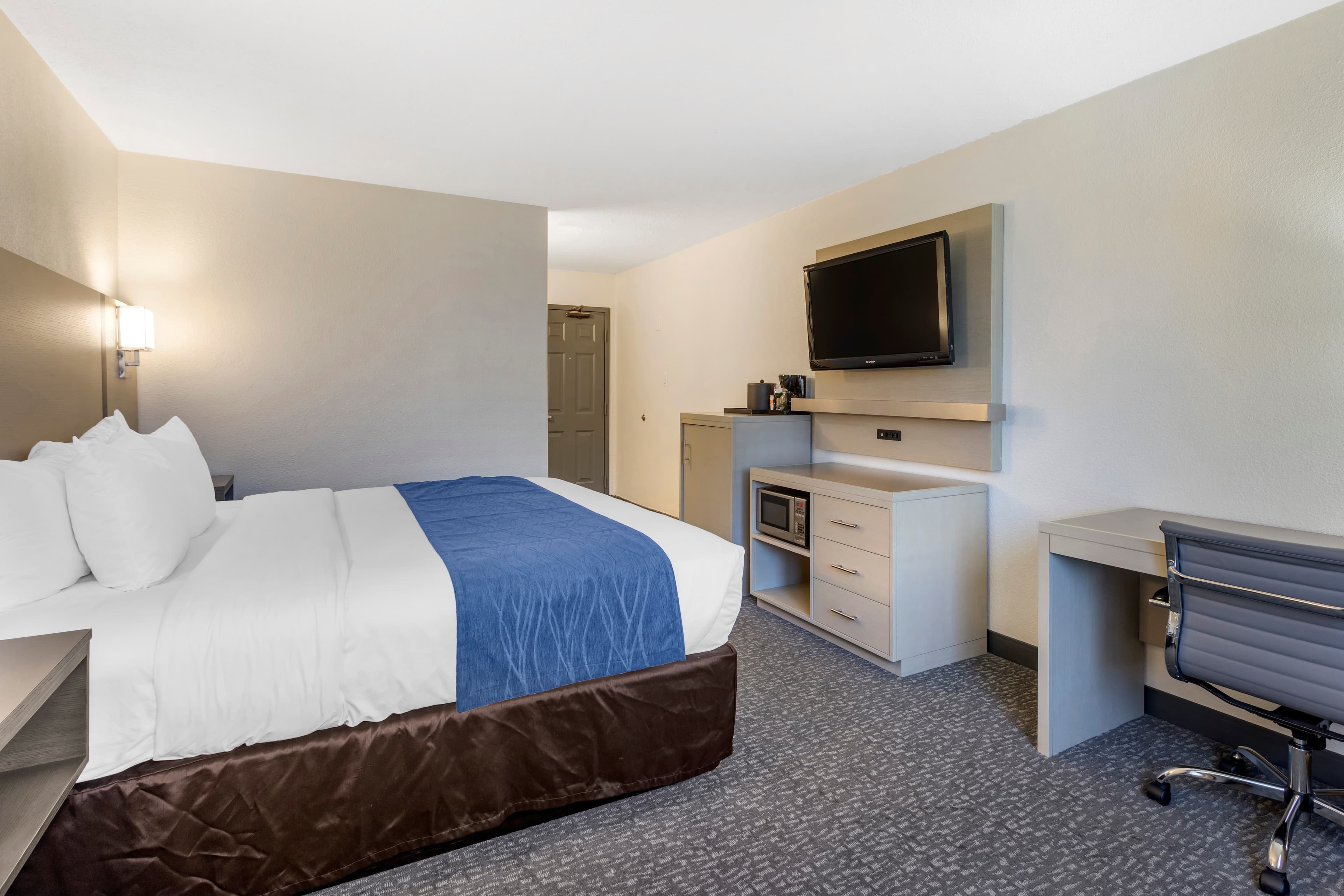 Comfort Inn San Diego Miramar — 4