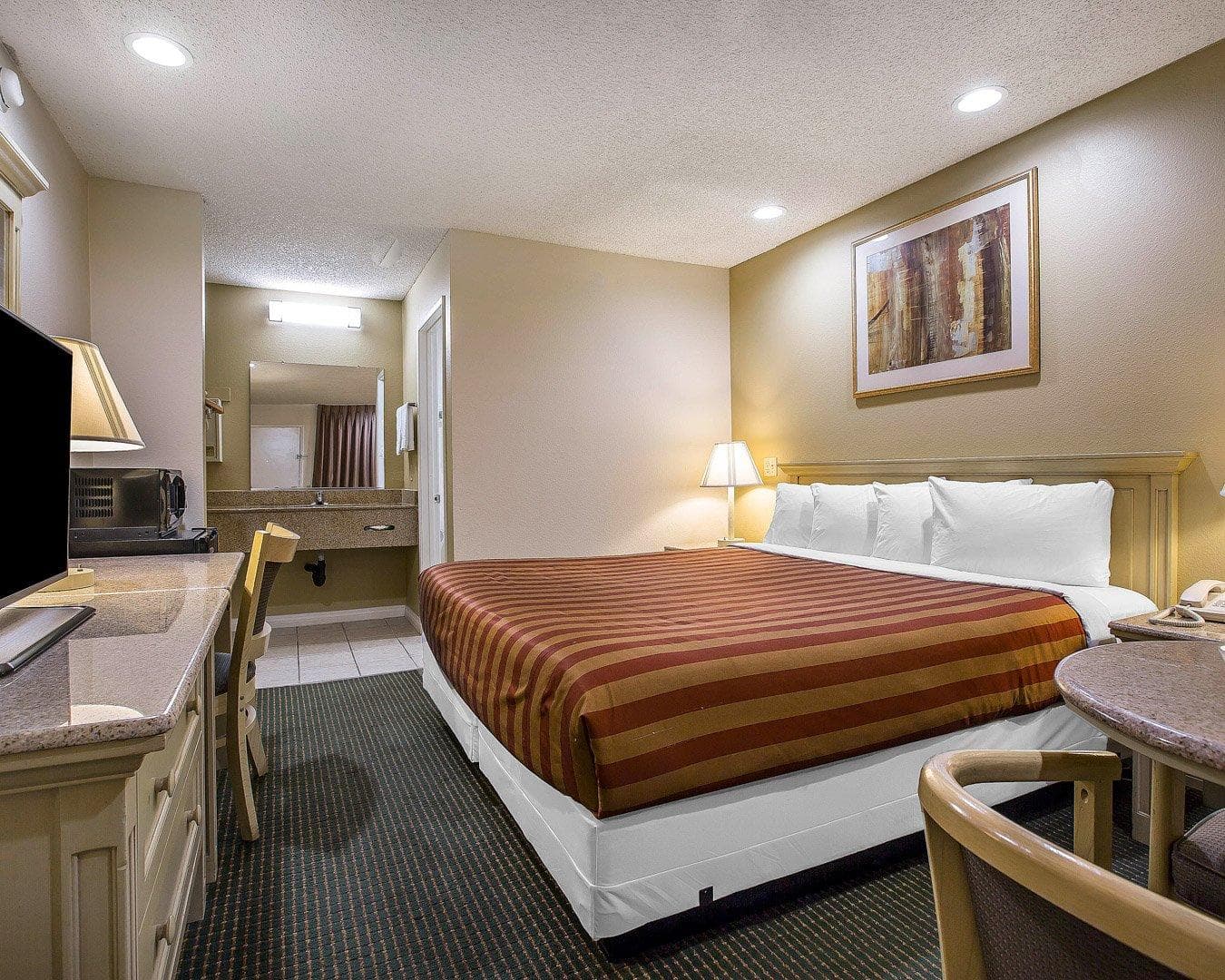 Rodeway Inn Santee San Diego East — 9