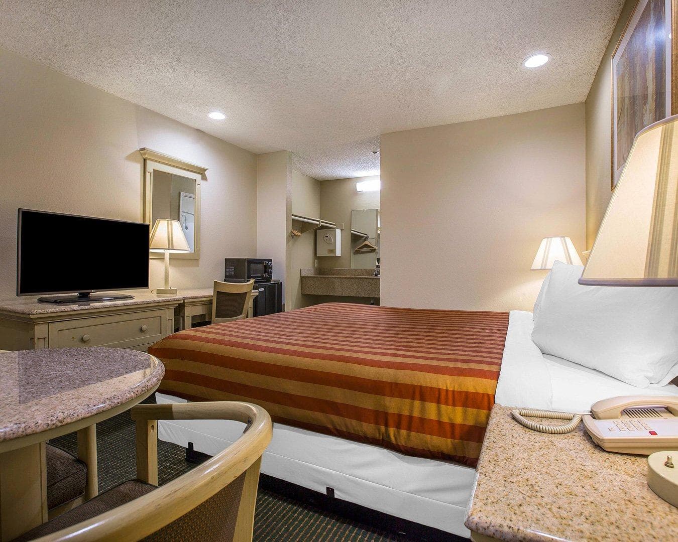 Rodeway Inn Santee San Diego East — 10