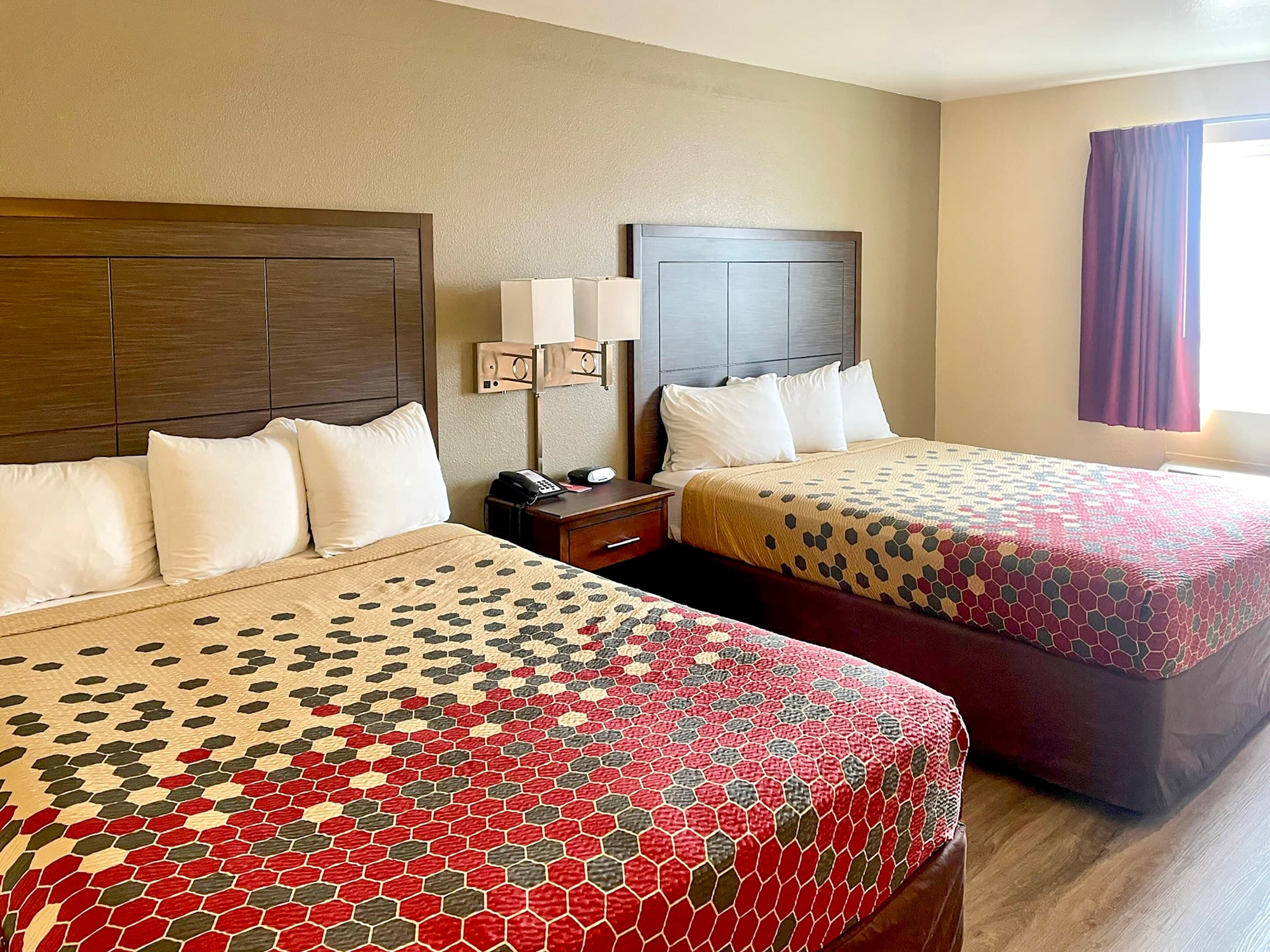 Econo Lodge Inn & Suites Corning Travel Center — 6