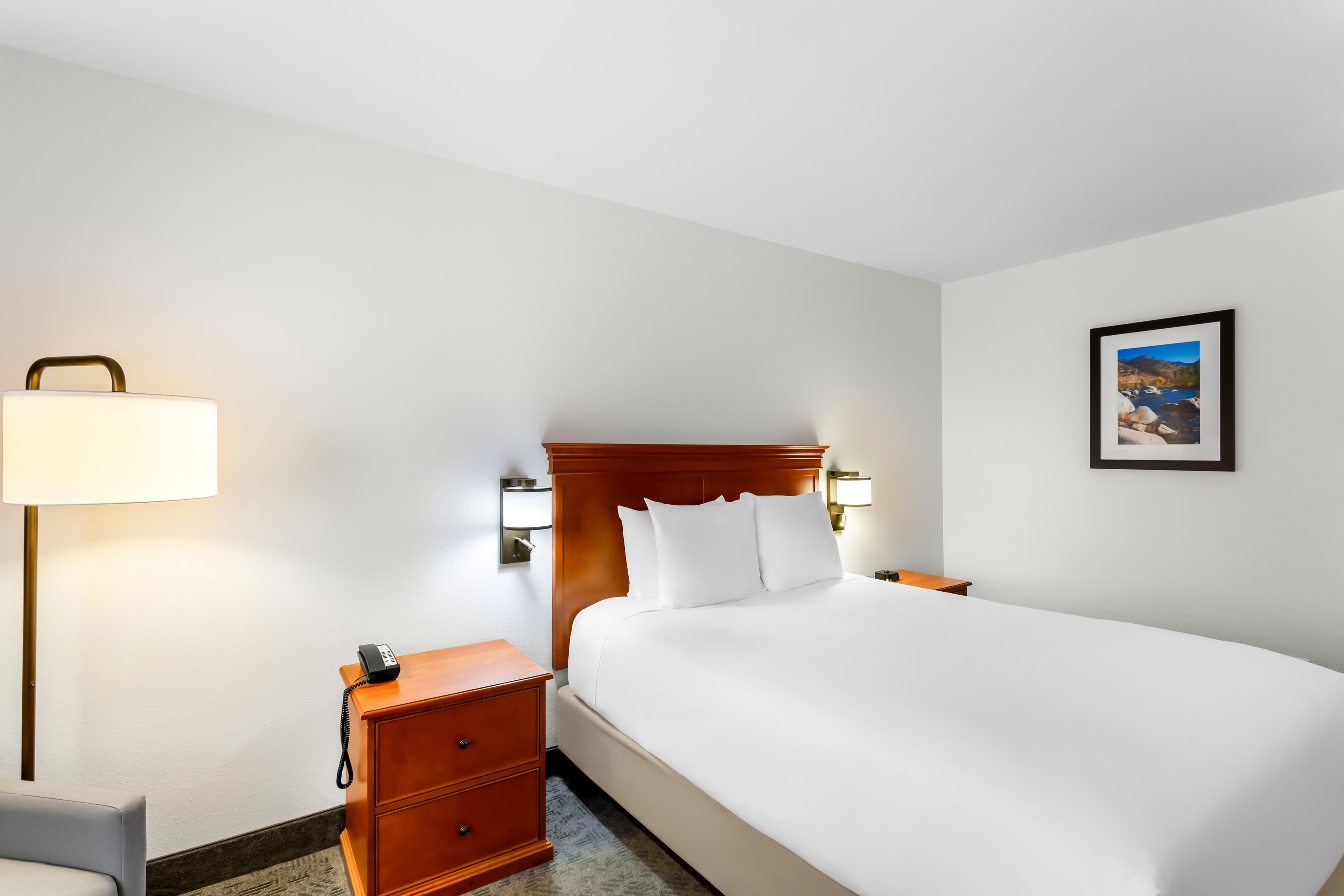 Comfort Inn & Suites Susanville — 6