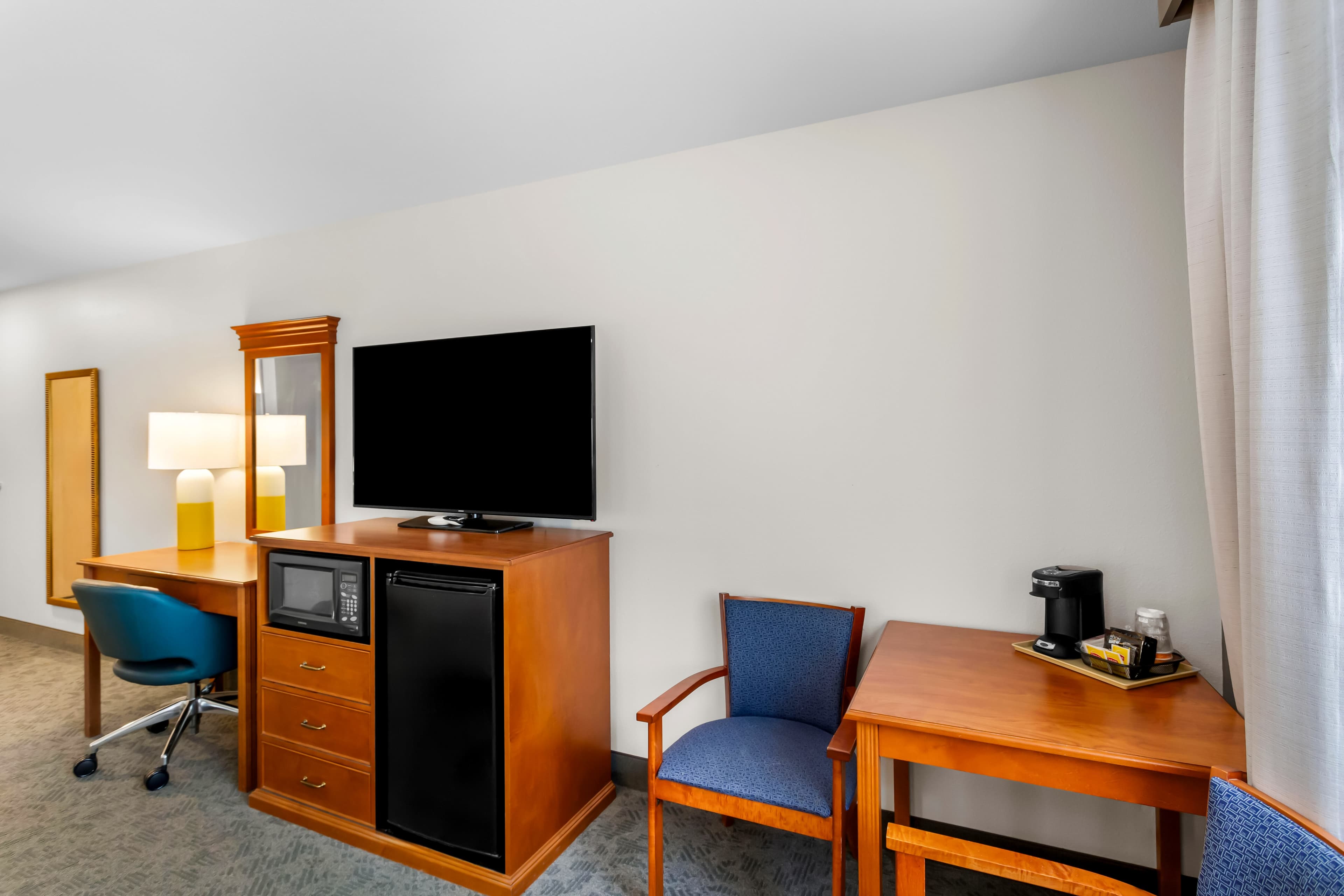 Comfort Inn & Suites Susanville — 7