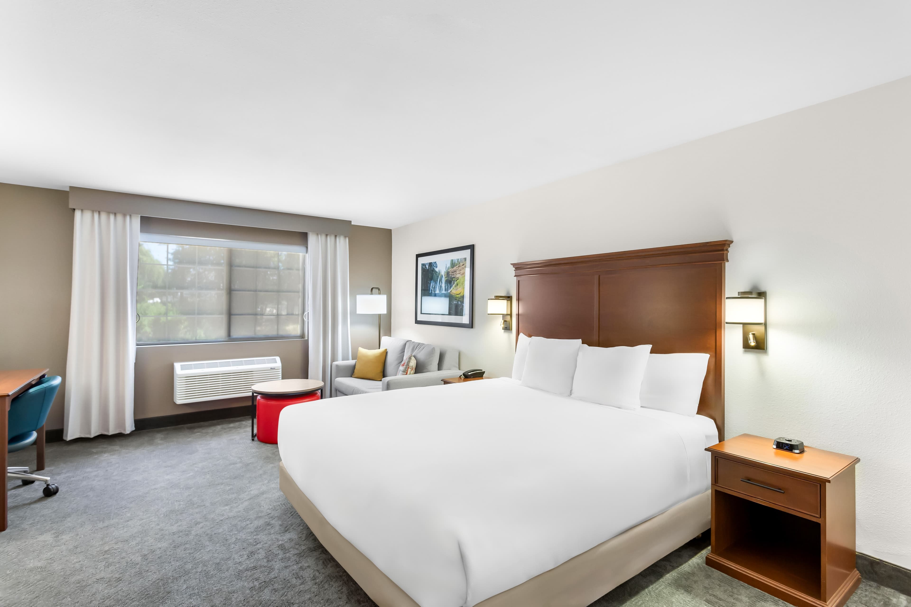 Comfort Inn & Suites Susanville — 14