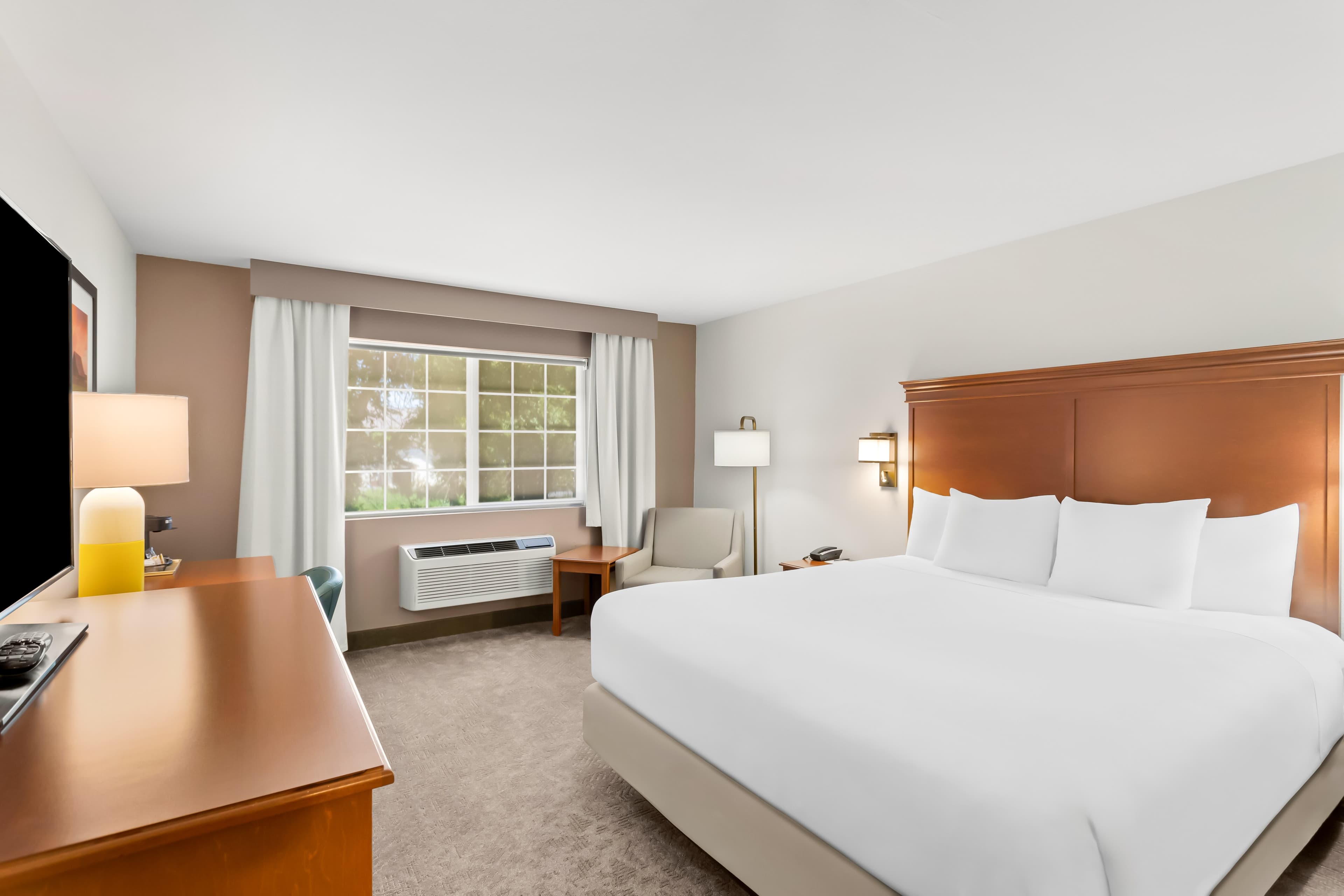 Comfort Inn & Suites Susanville — 24