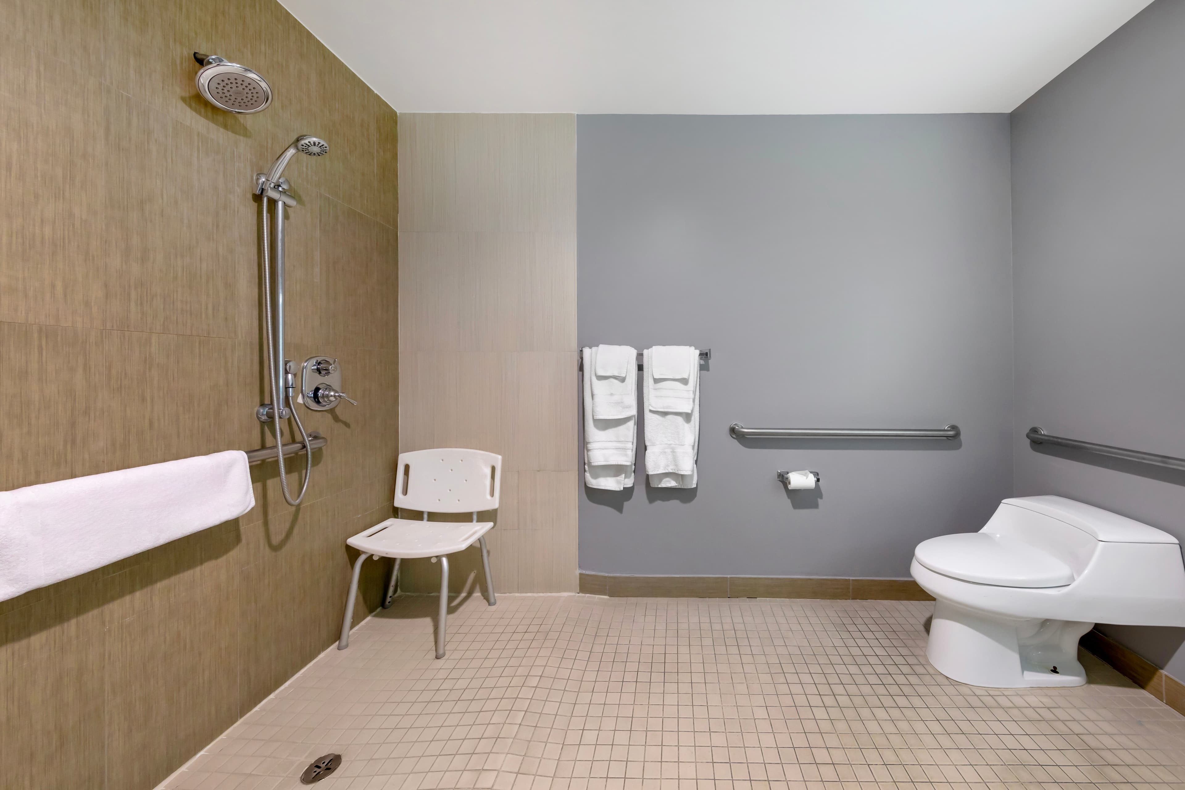 BLVD Hotel and Studios Universal-Hollywood, an Ascend Collection Hotel — 11