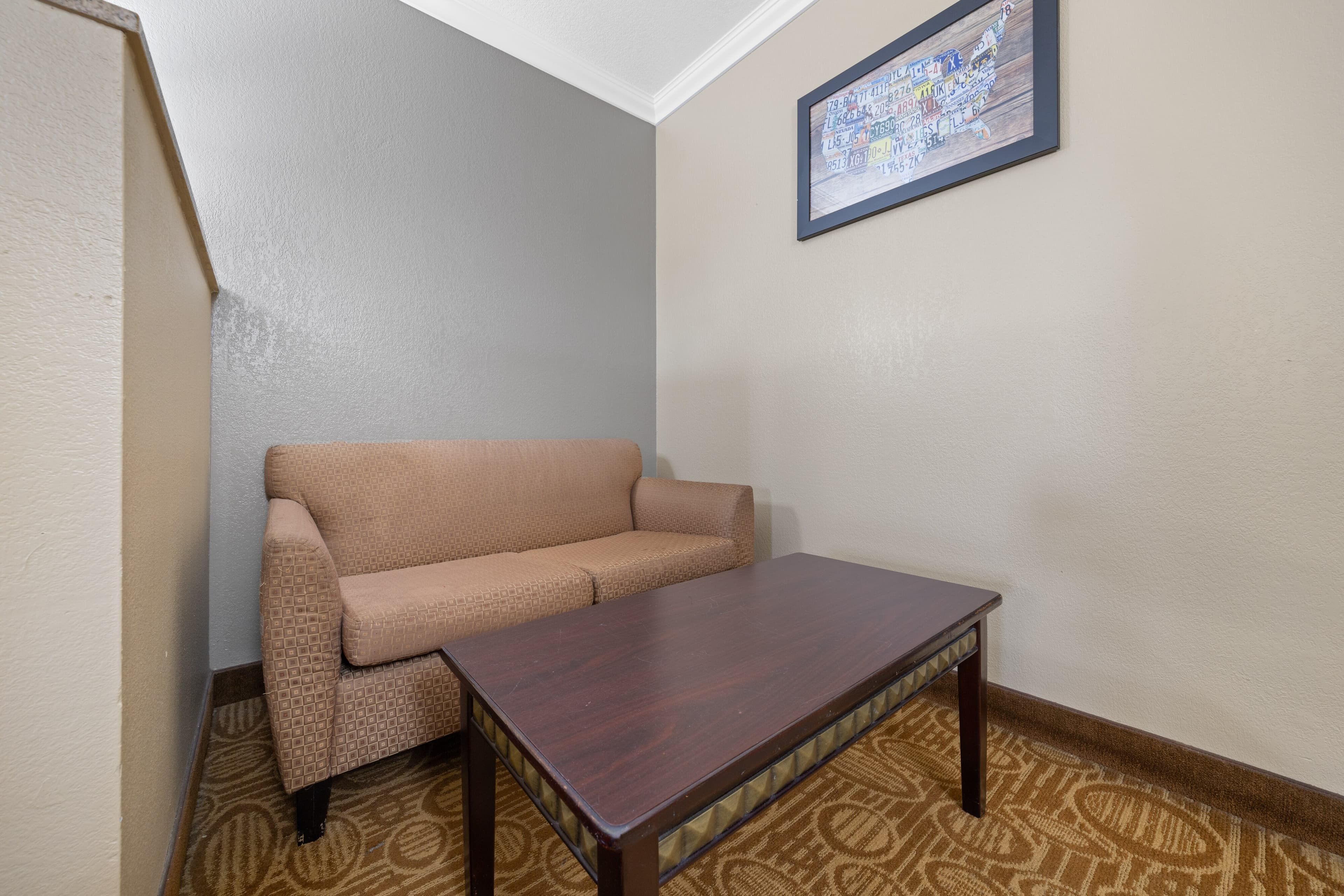 Econo Lodge Inn & Suites Fallbrook Downtown — 22