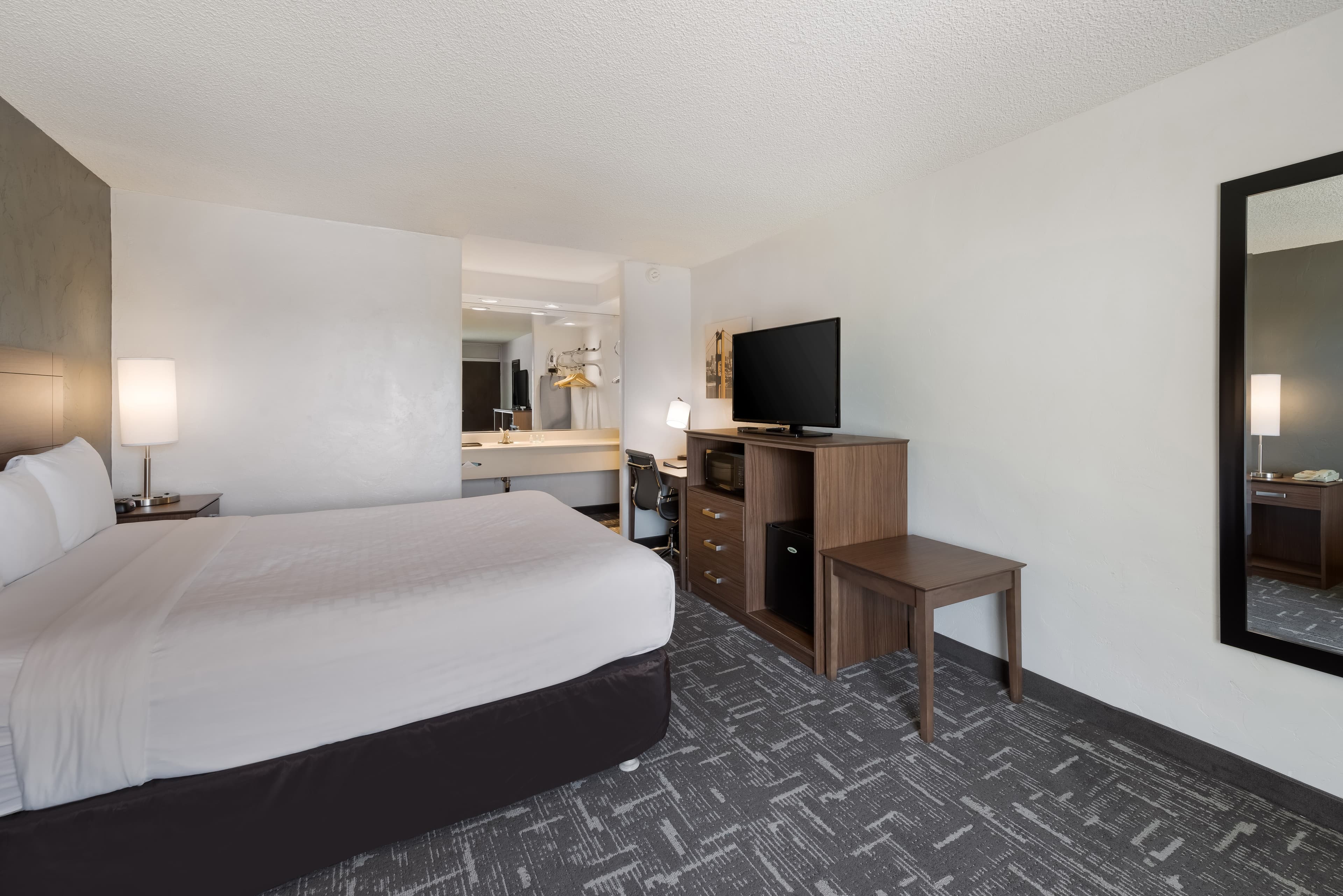 Clarion Hotel Concord/Walnut Creek — 10
