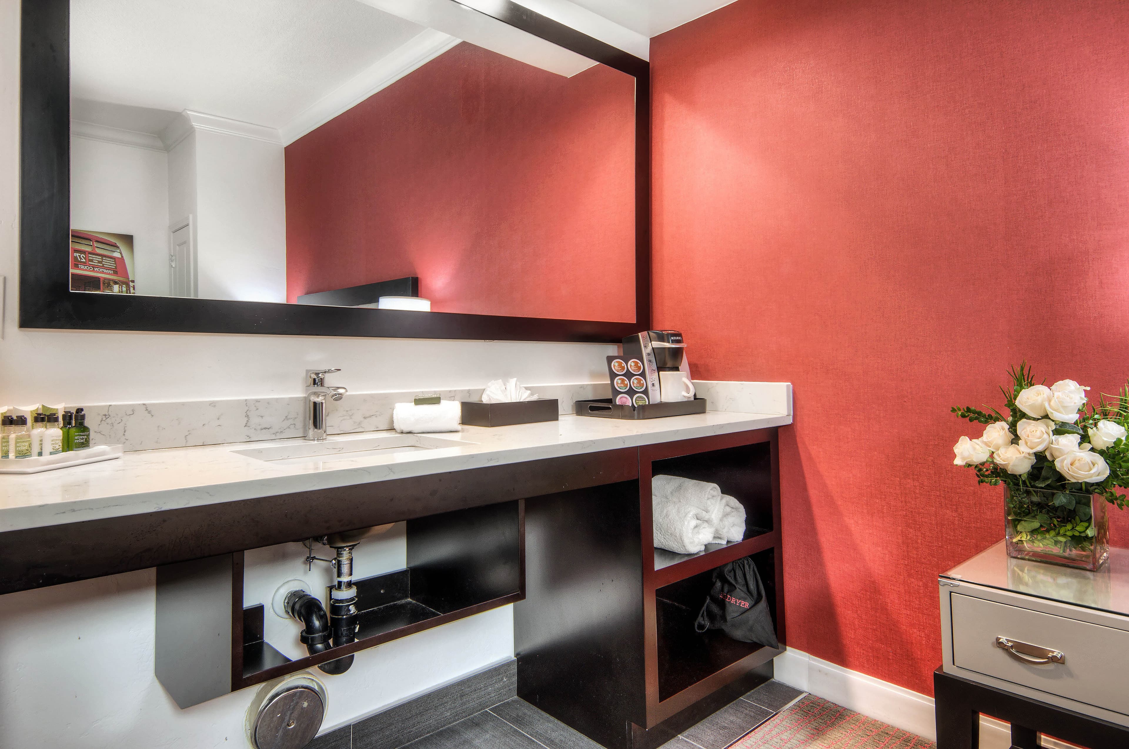 Aggie Inn, an Ascend Collection Hotel - Image 3