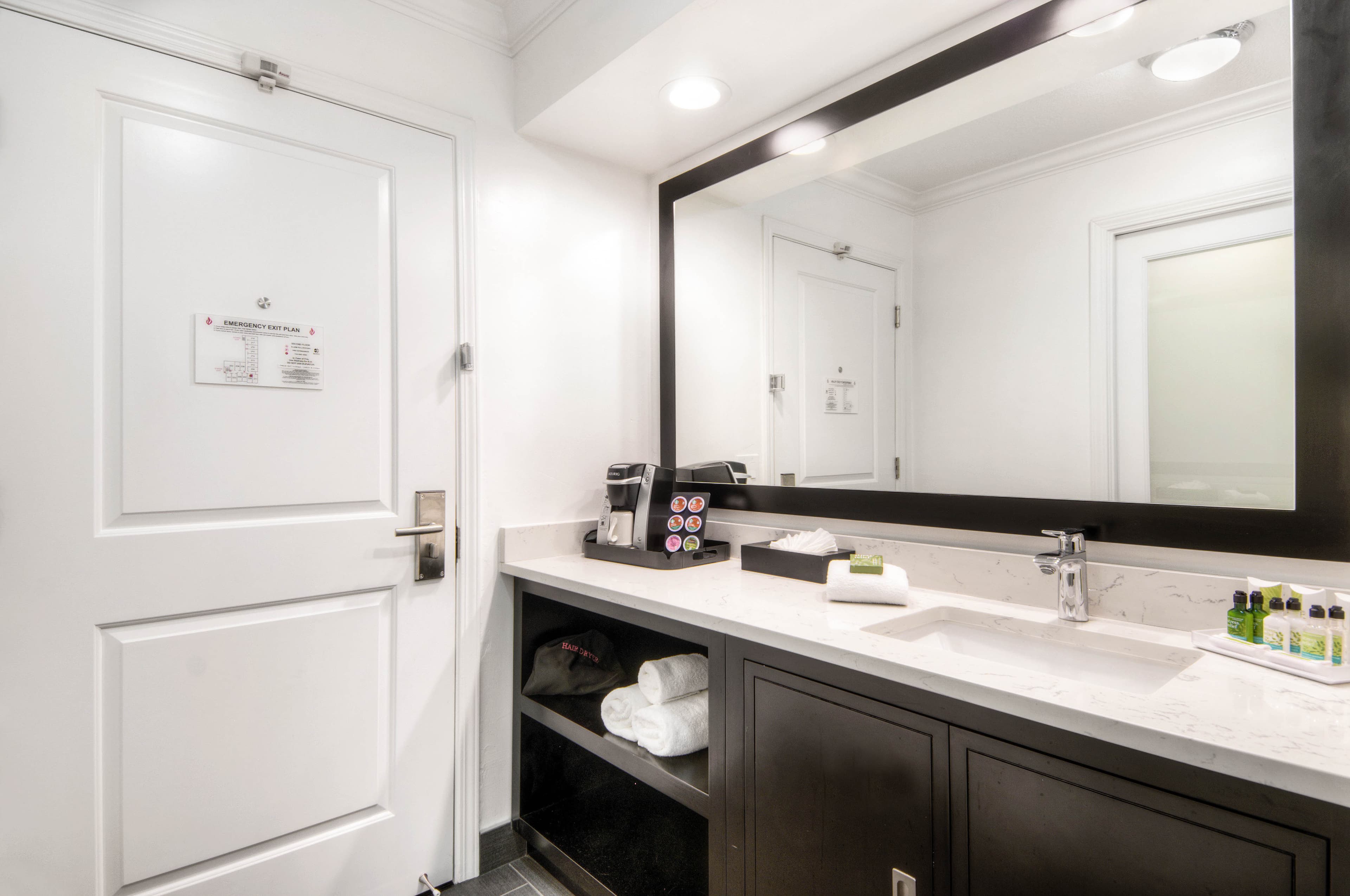 Aggie Inn, an Ascend Collection Hotel — 10