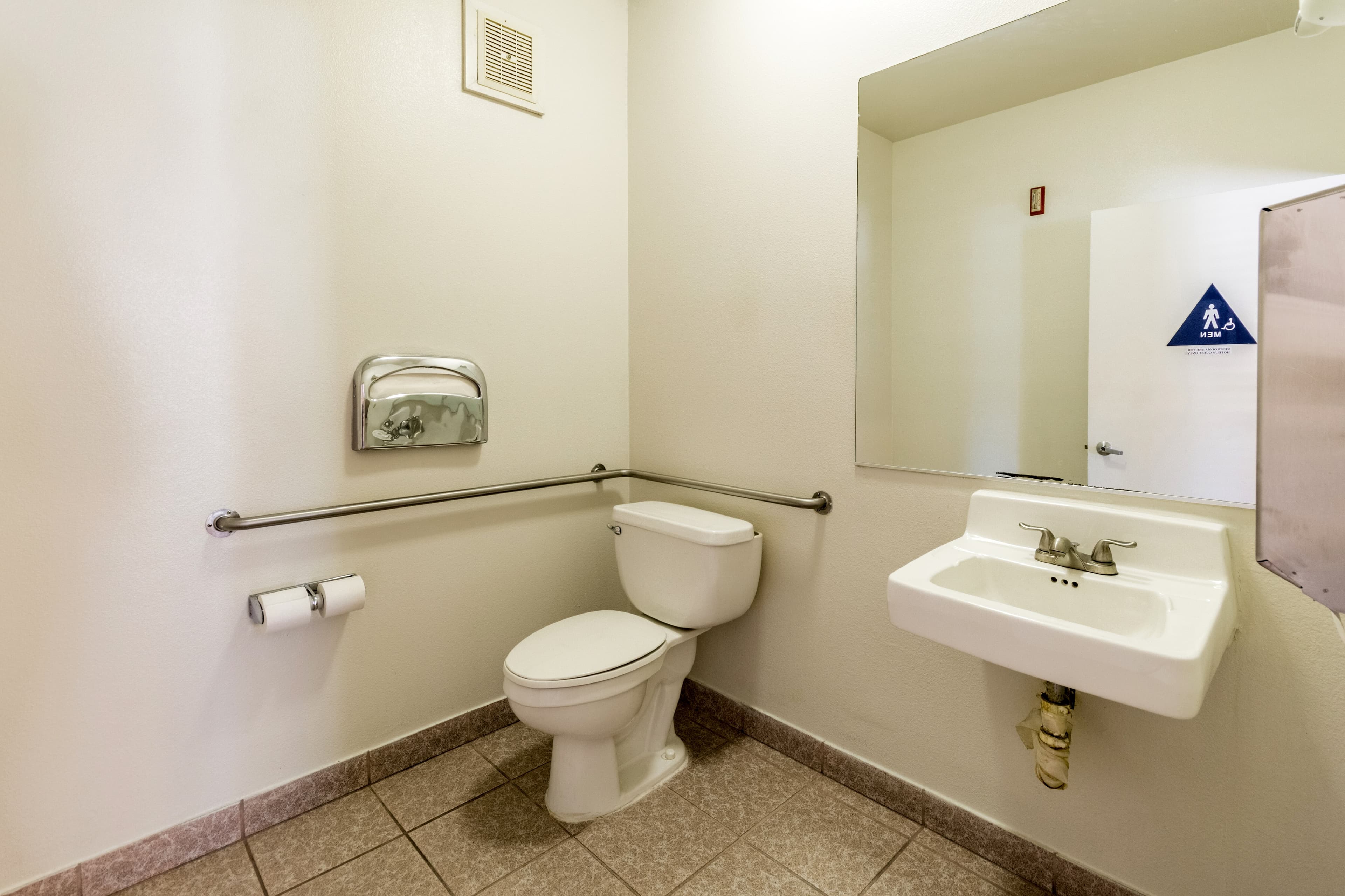 Quality Inn Fresno Near University — 14