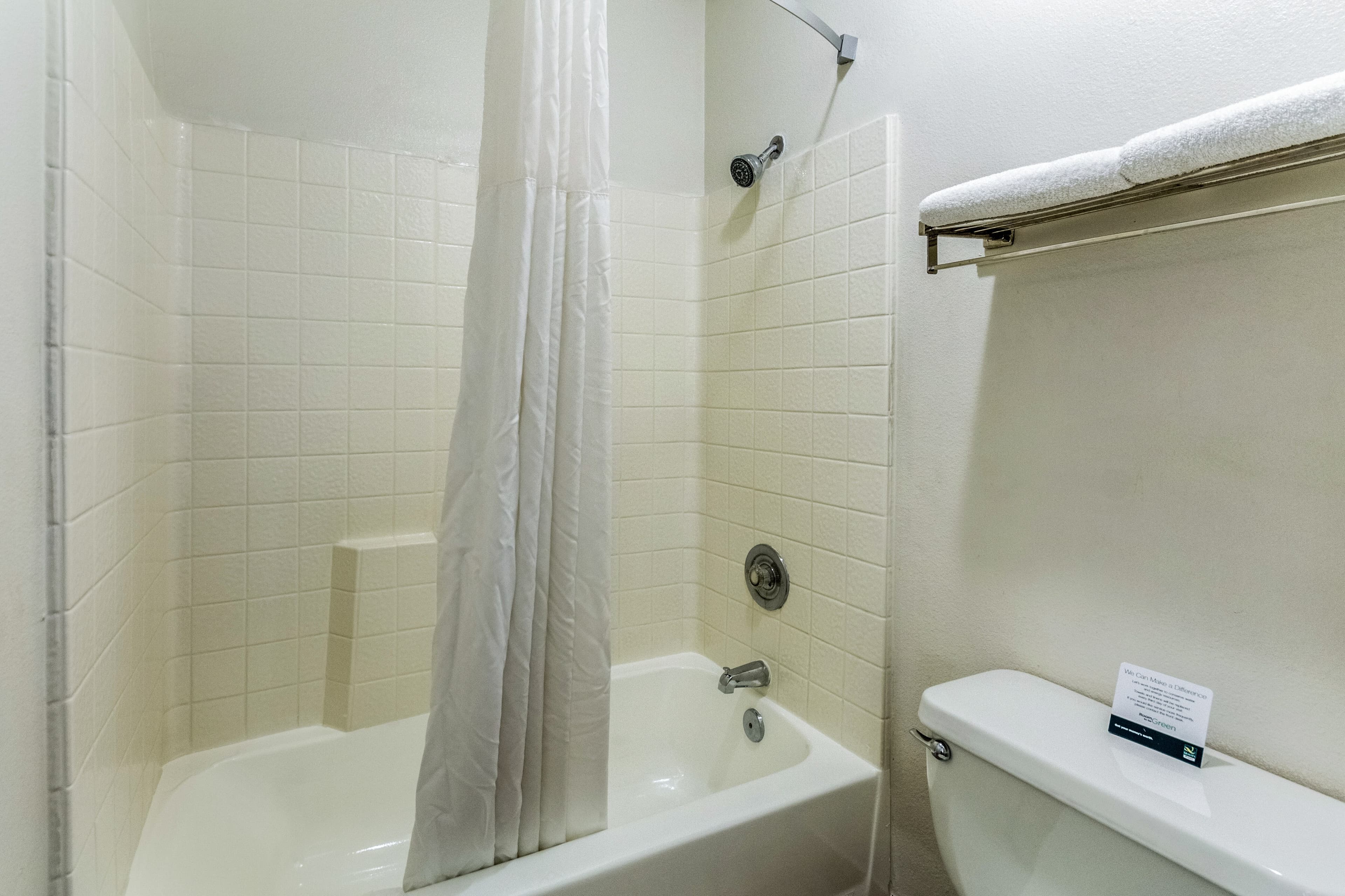 Quality Inn Fresno Near University — 28
