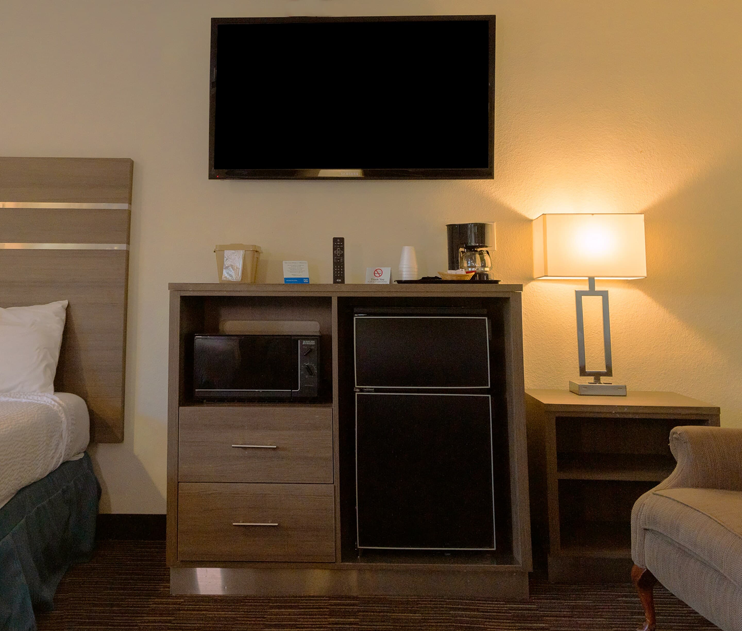Rodeway Inn Near University-Gateway to Yosemite — 9