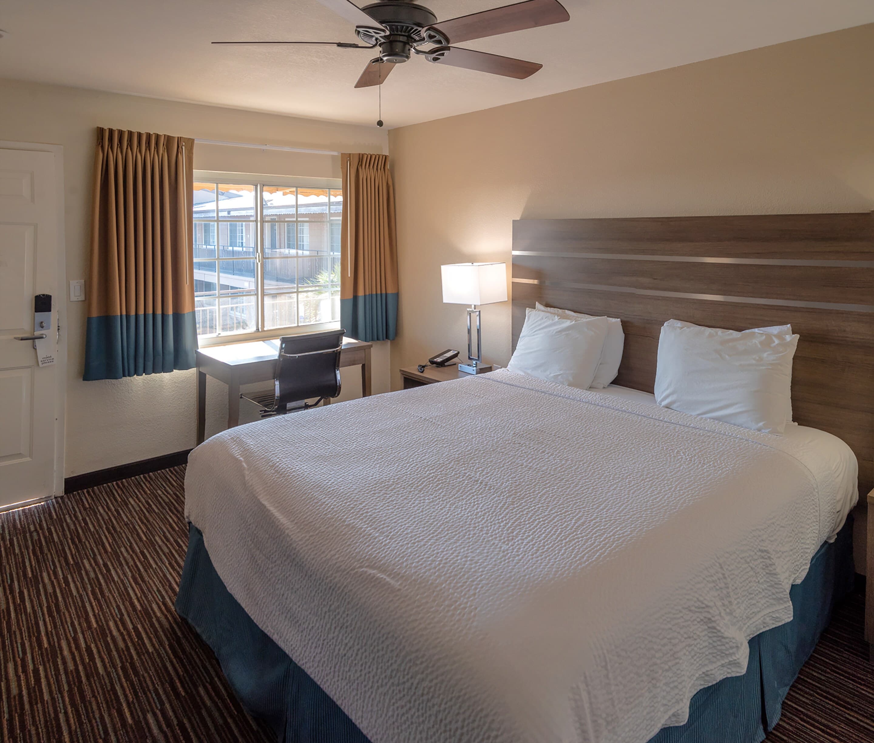Rodeway Inn Near University-Gateway to Yosemite — 11