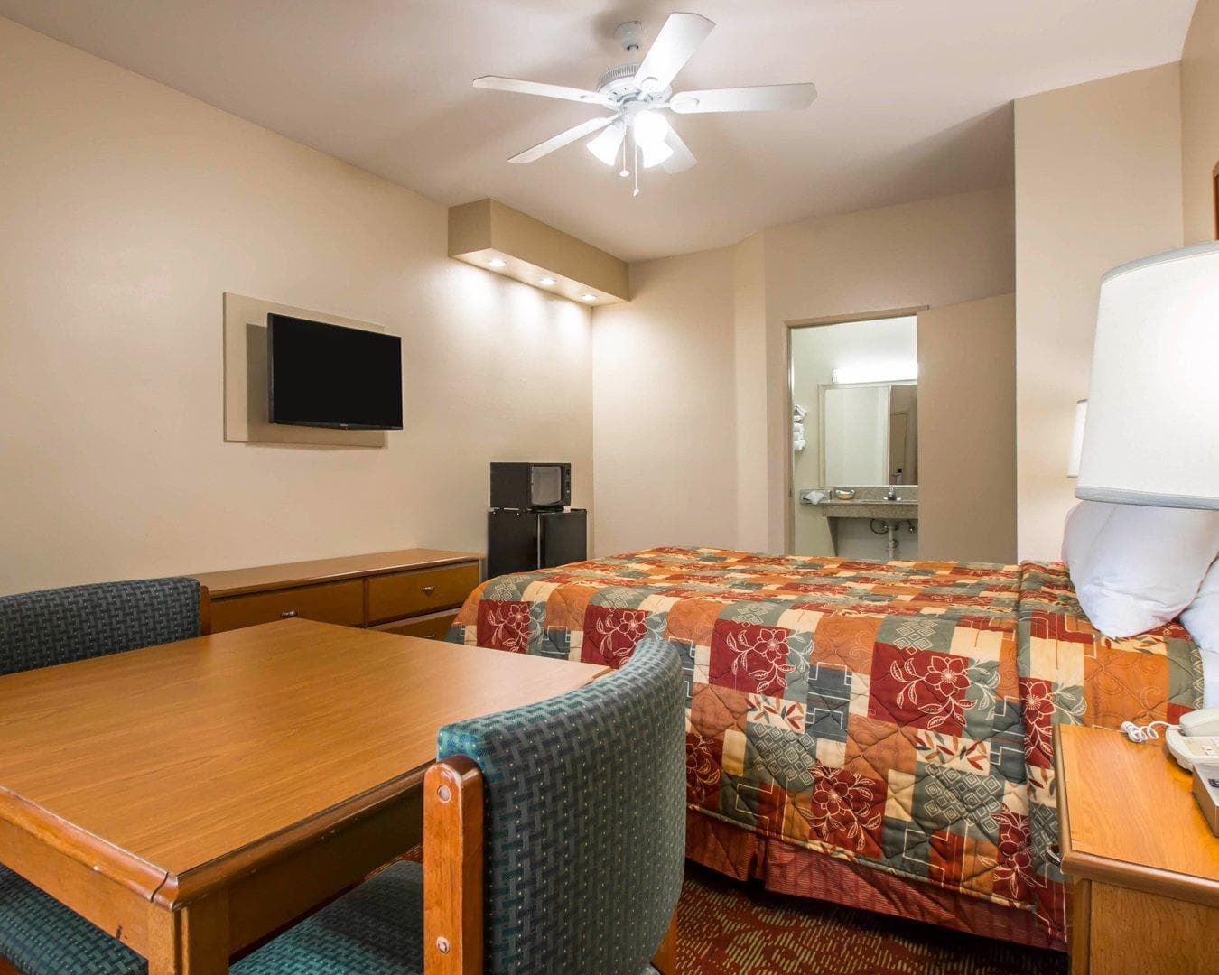 Rodeway Inn Encinitas North - Image 5
