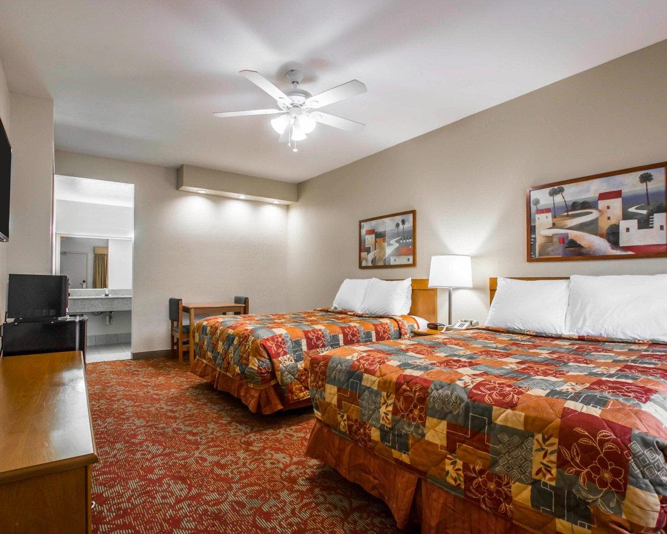 Rodeway Inn Encinitas North — 7